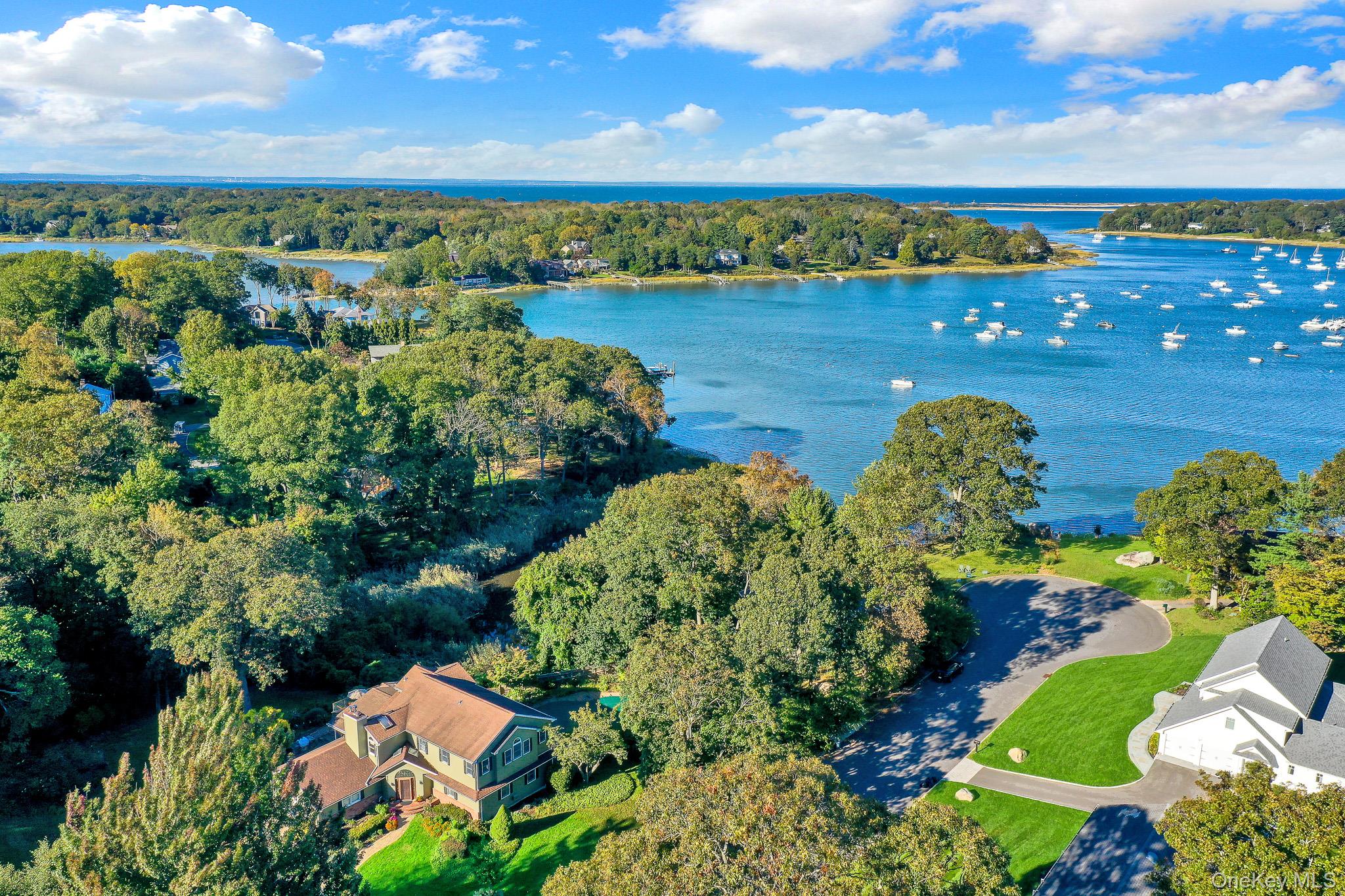 9 Shipyard Lane, Setauket