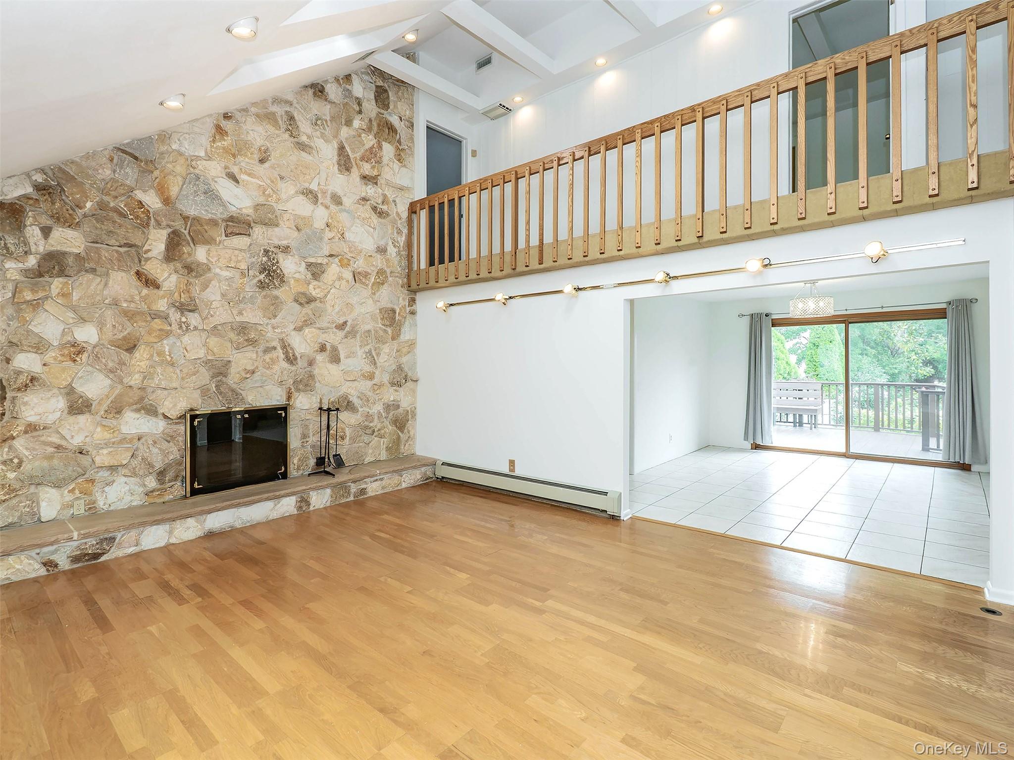 24 Downing Avenue — photo 7