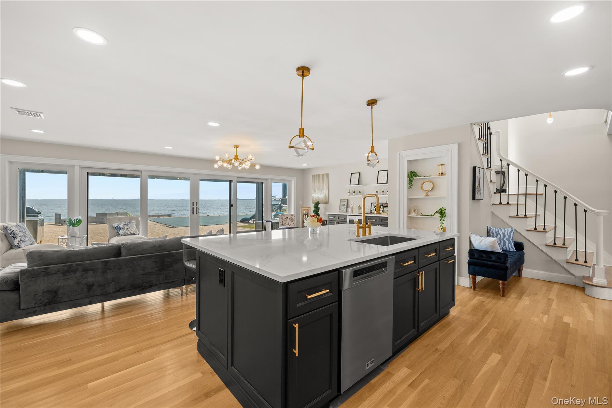 8 Shoal Drive — photo 11