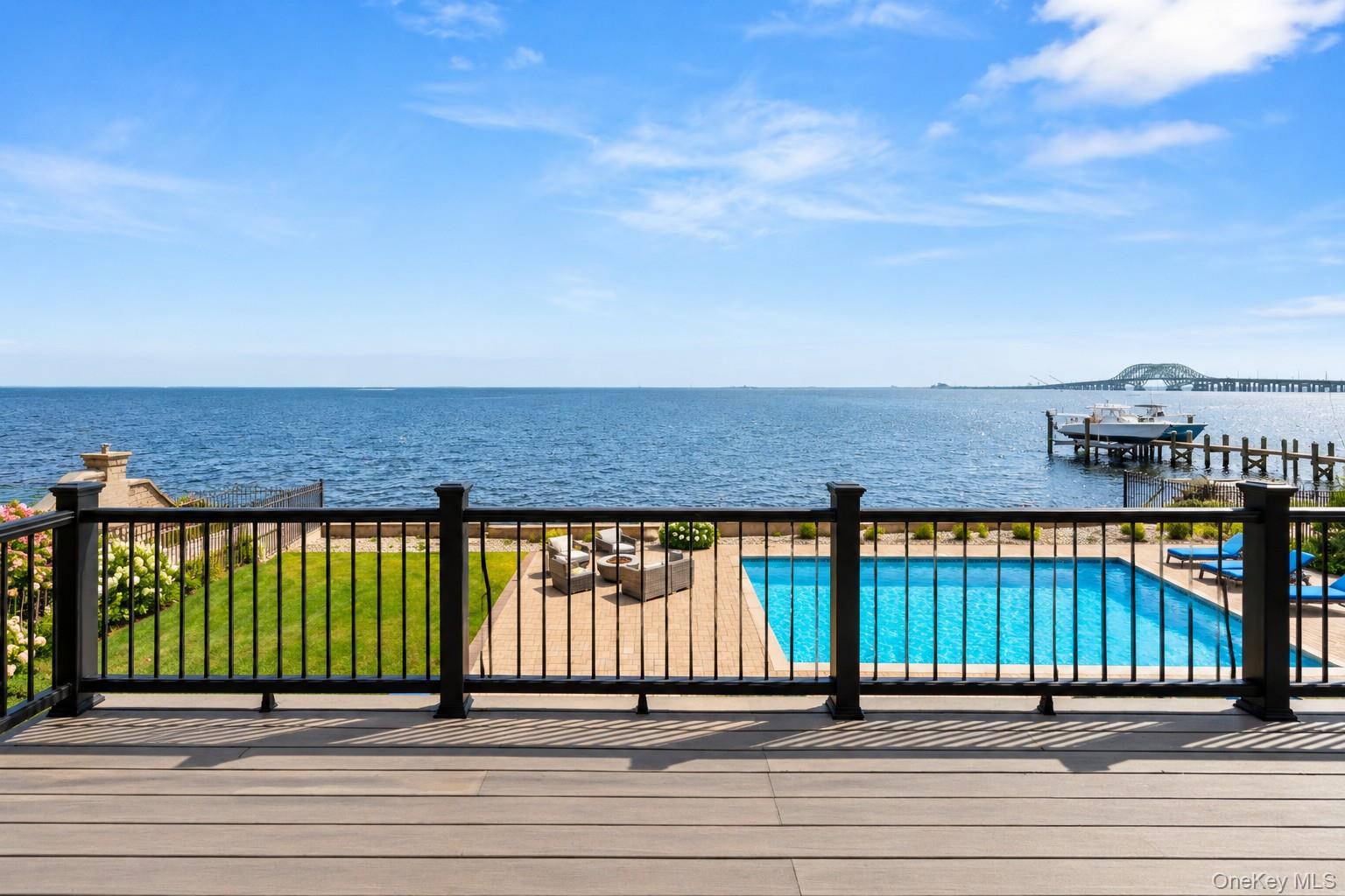 8 Shoal Drive — photo 33