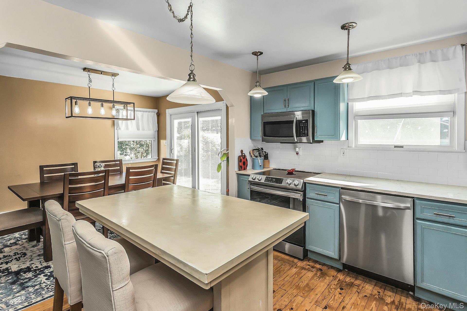 301 Rintin Street — photo 13