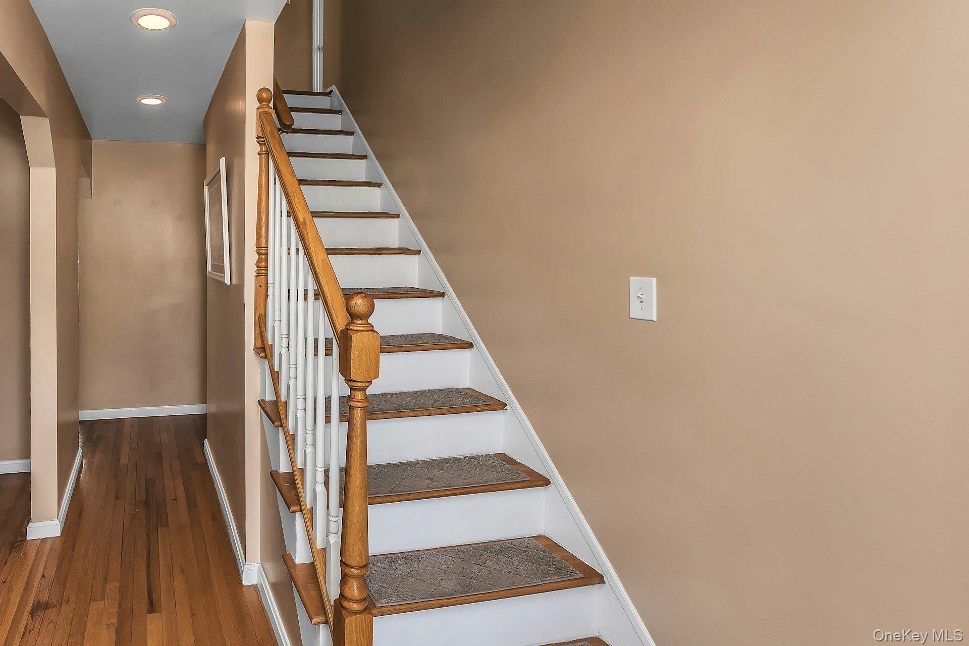 301 Rintin Street — photo 5