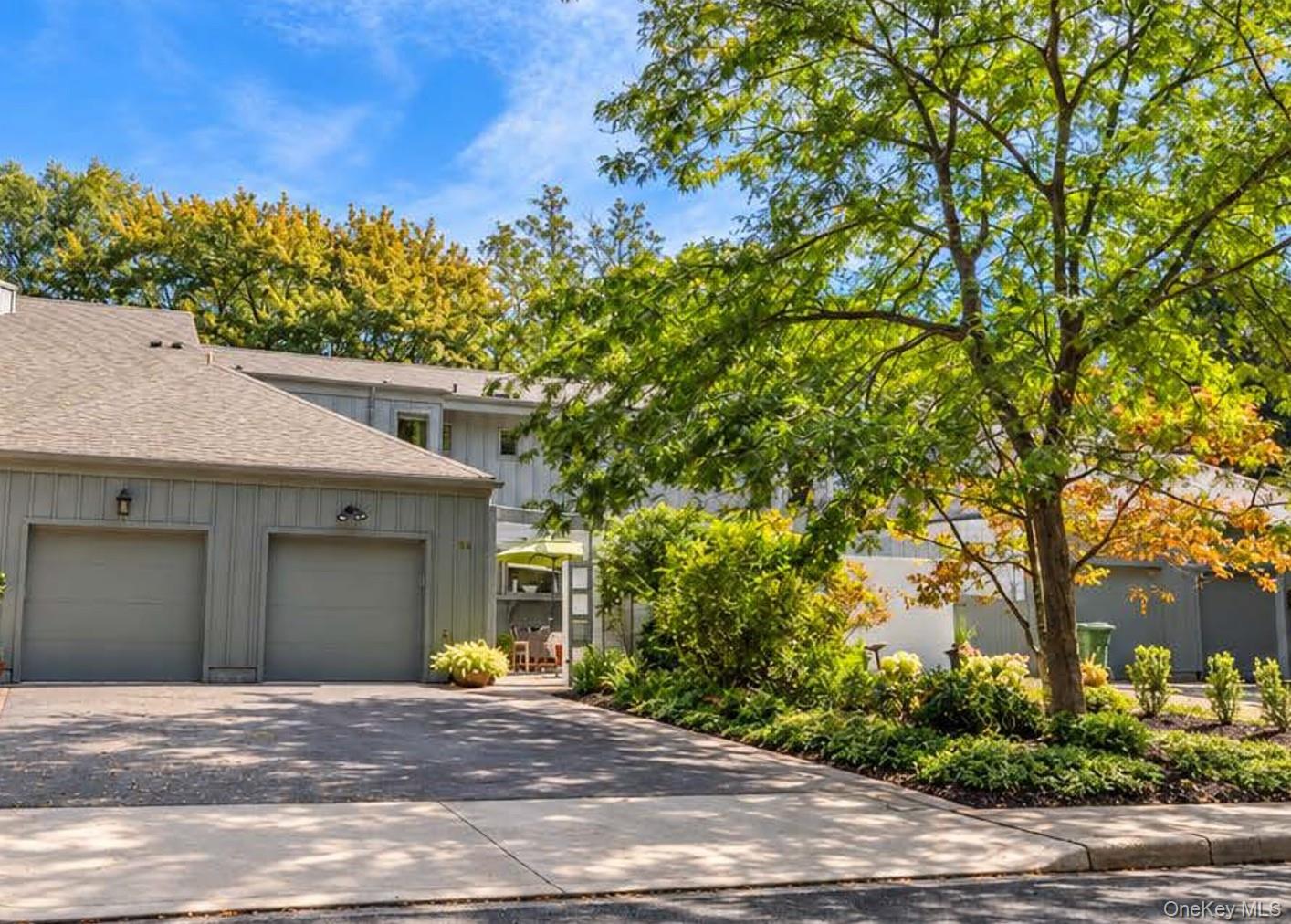 55 Rockledge Path