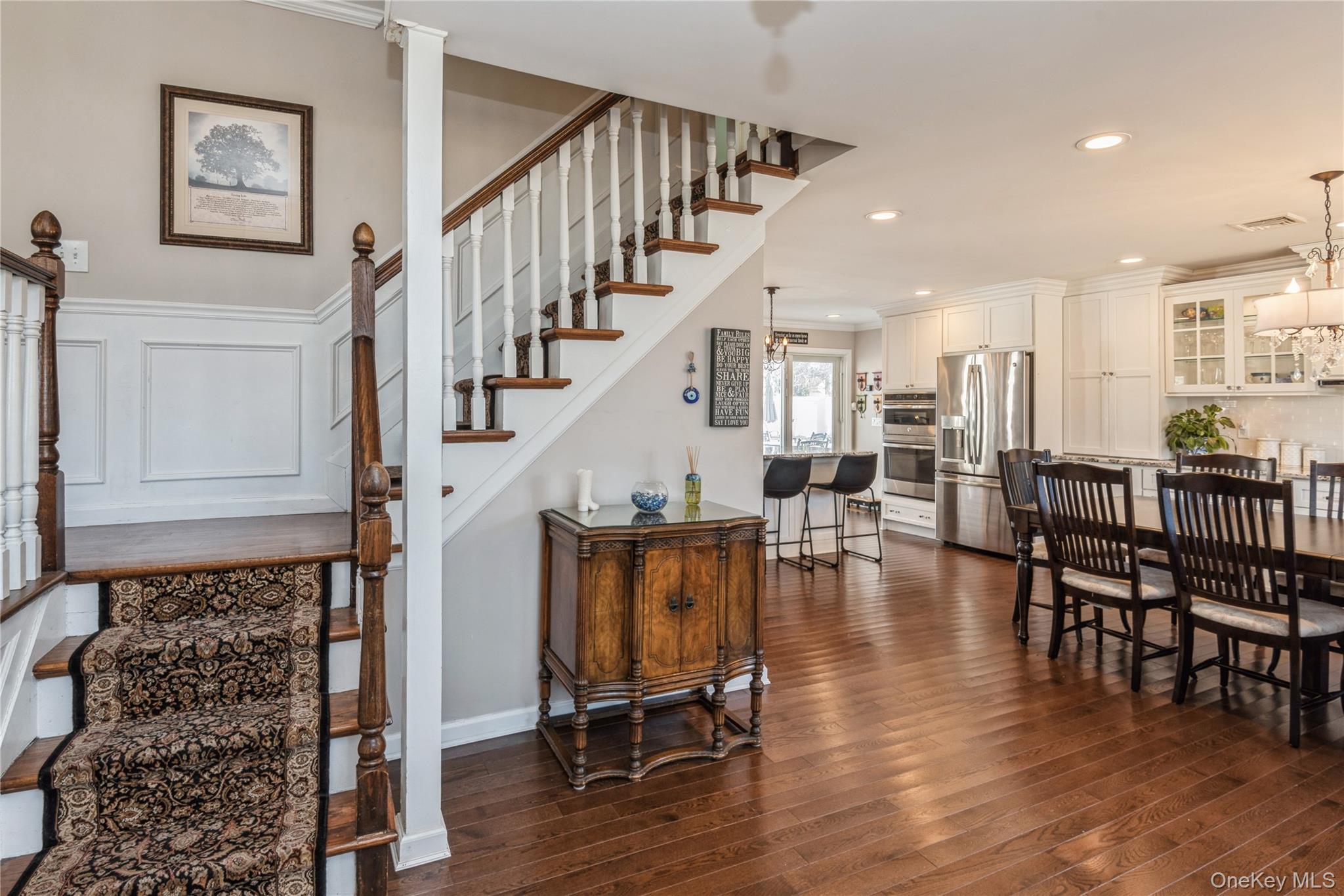 153 Montrose Drive — photo 4