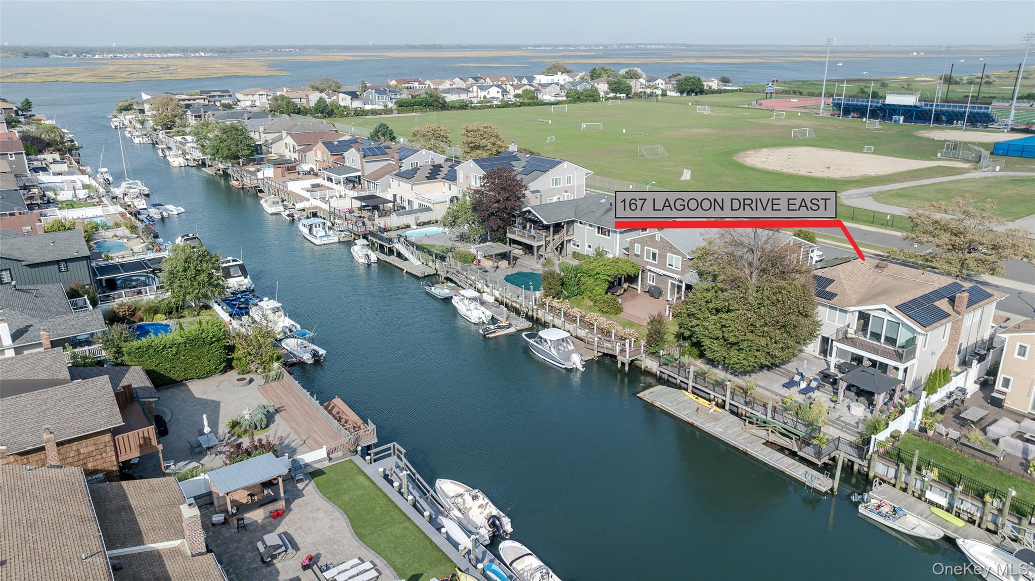 167 Lagoon Drive, Lido Beach