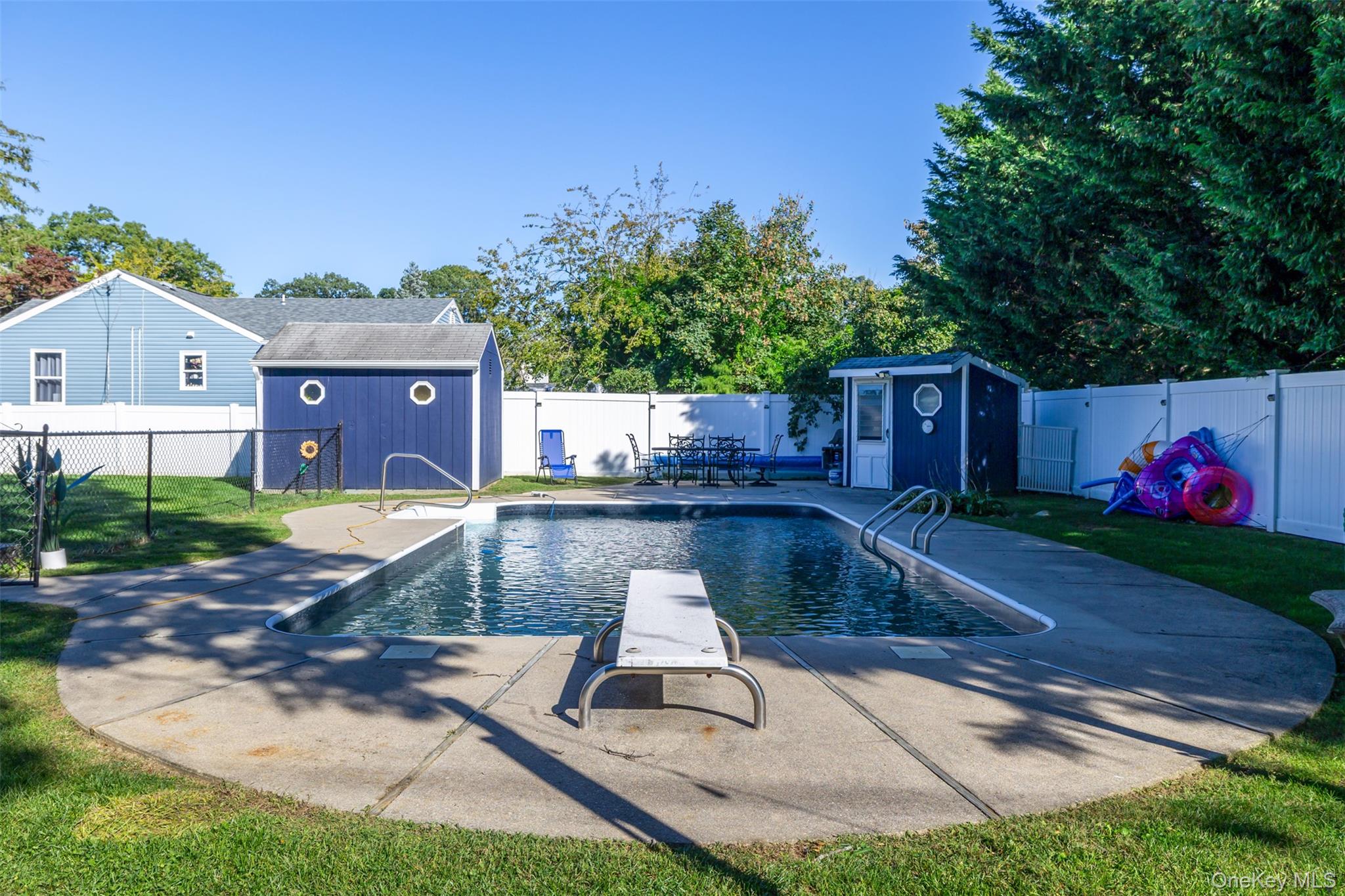 125 Carroll Avenue — photo 30