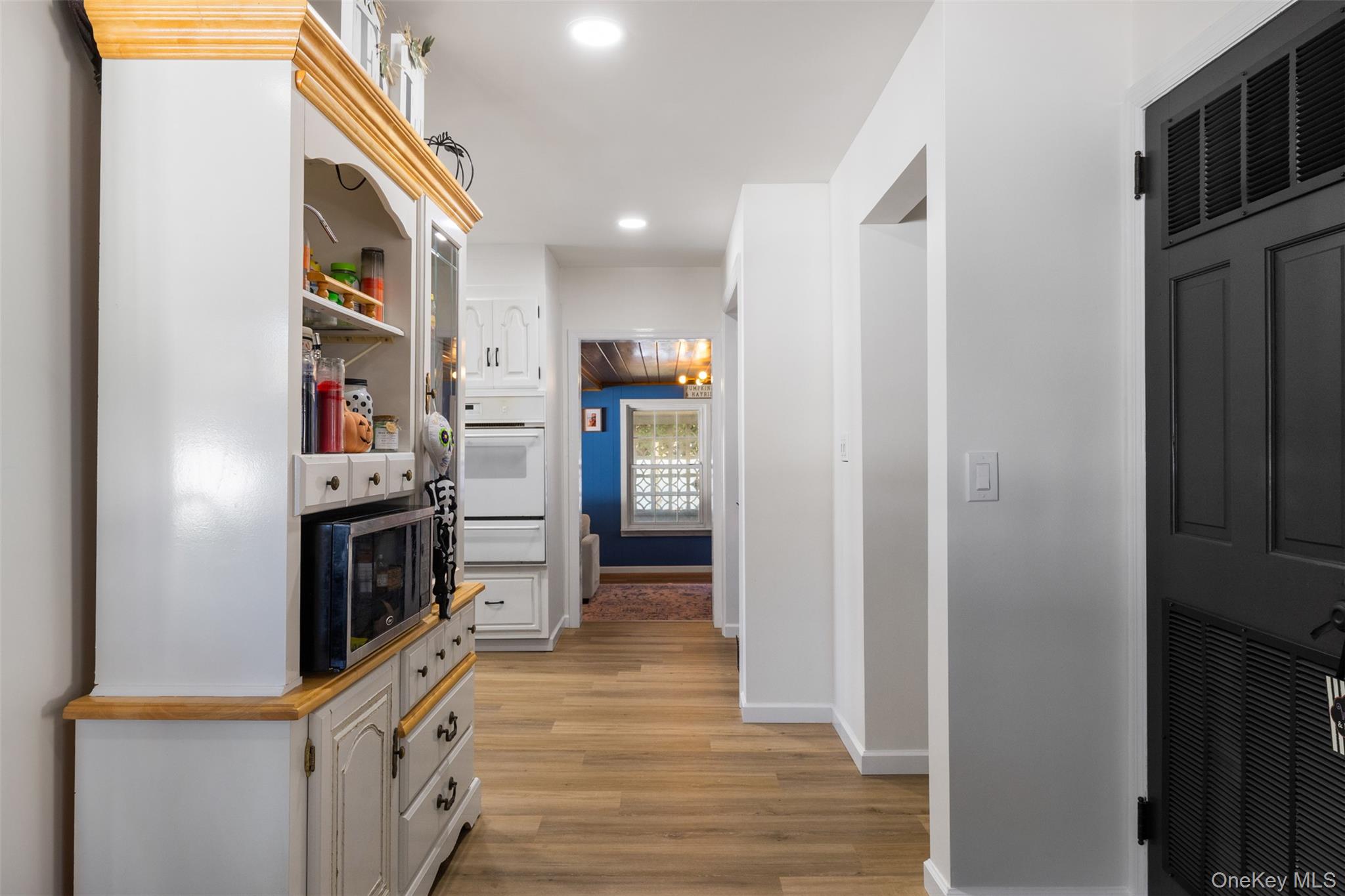 125 Carroll Avenue — photo 8