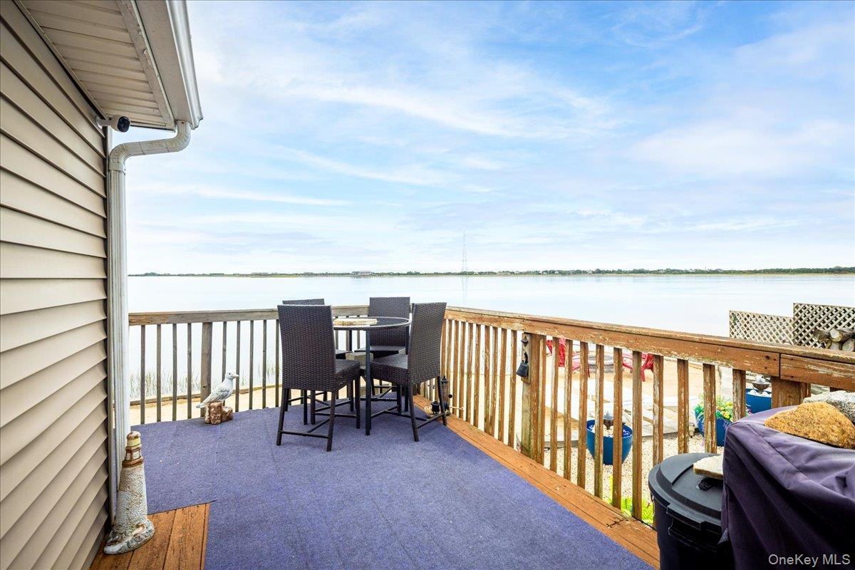 106 Shore Drive — photo 26