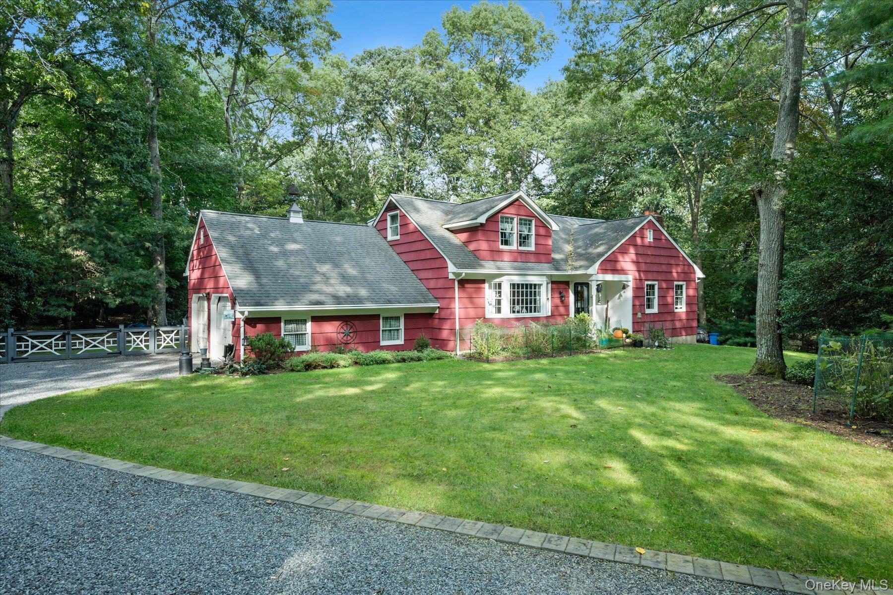 9 Circle Drive, Shoreham
