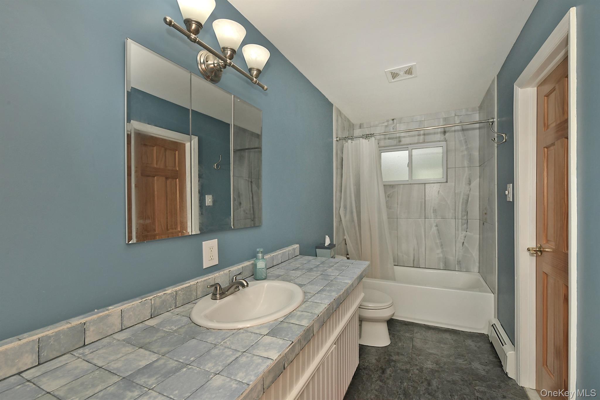 245 Fulton Avenue — photo 13