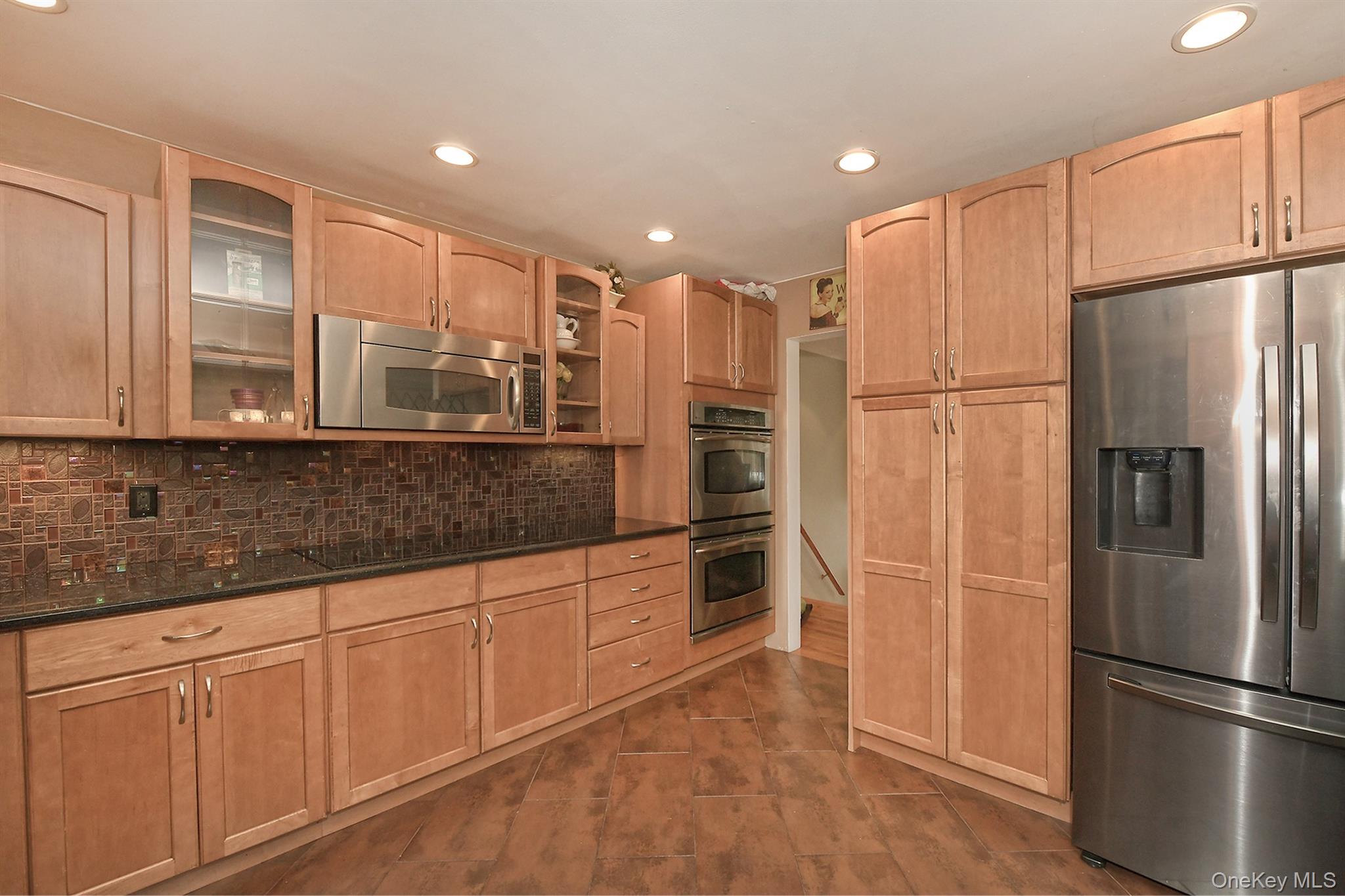 245 Fulton Avenue — photo 10