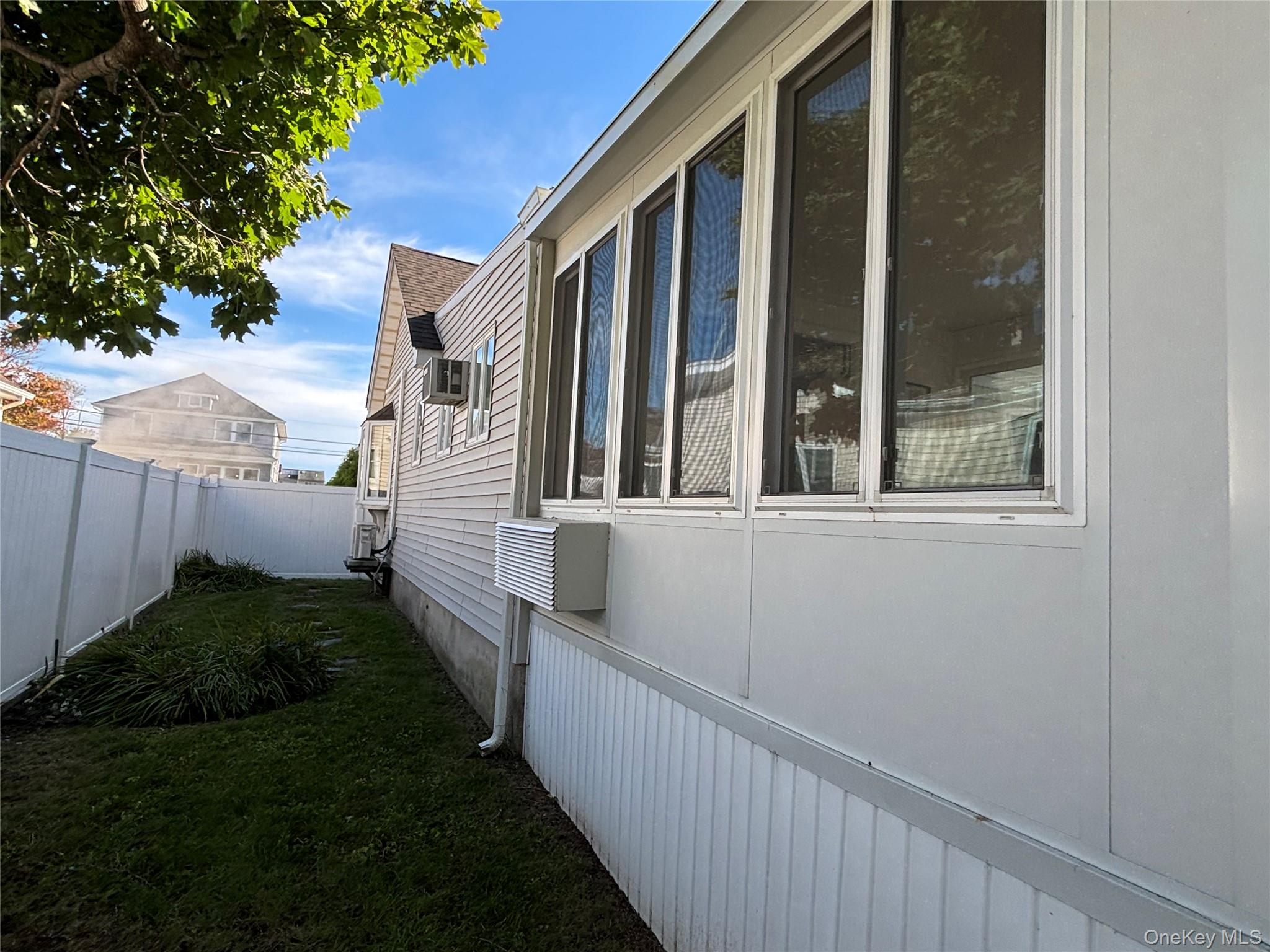 8 Walnut Place — photo 44