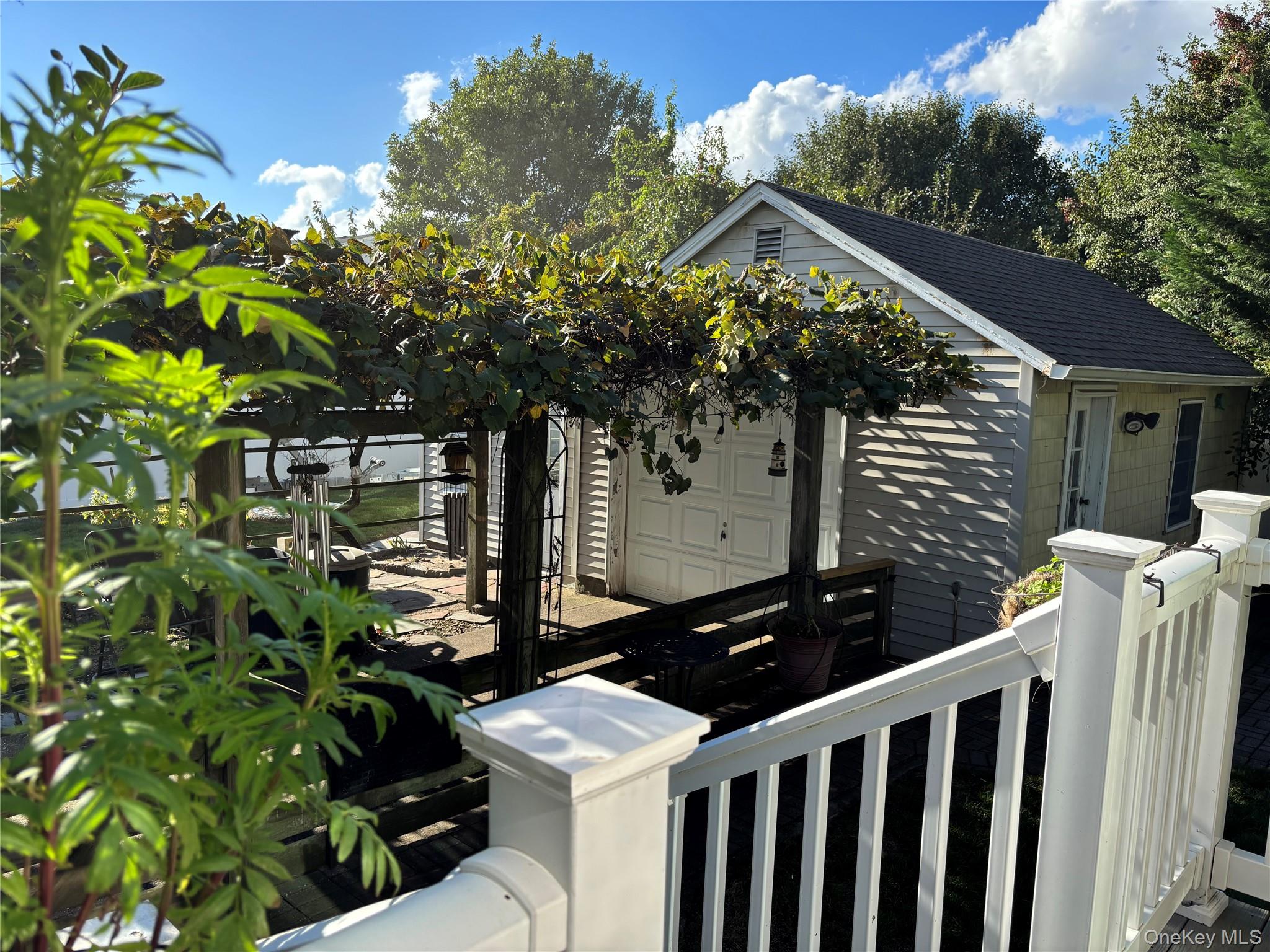 8 Walnut Place — photo 9