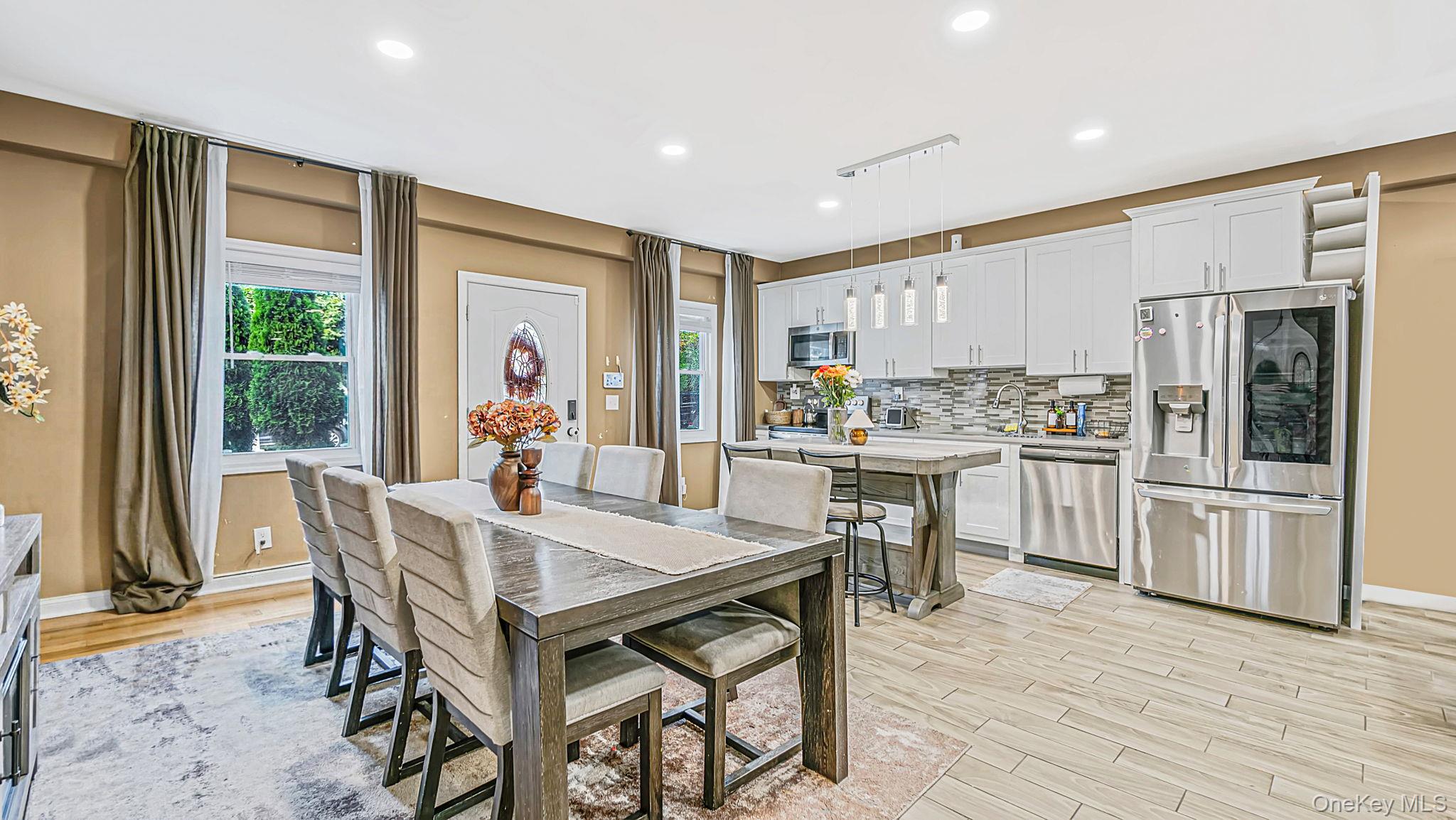 73 Lynbrook Drive — photo 11