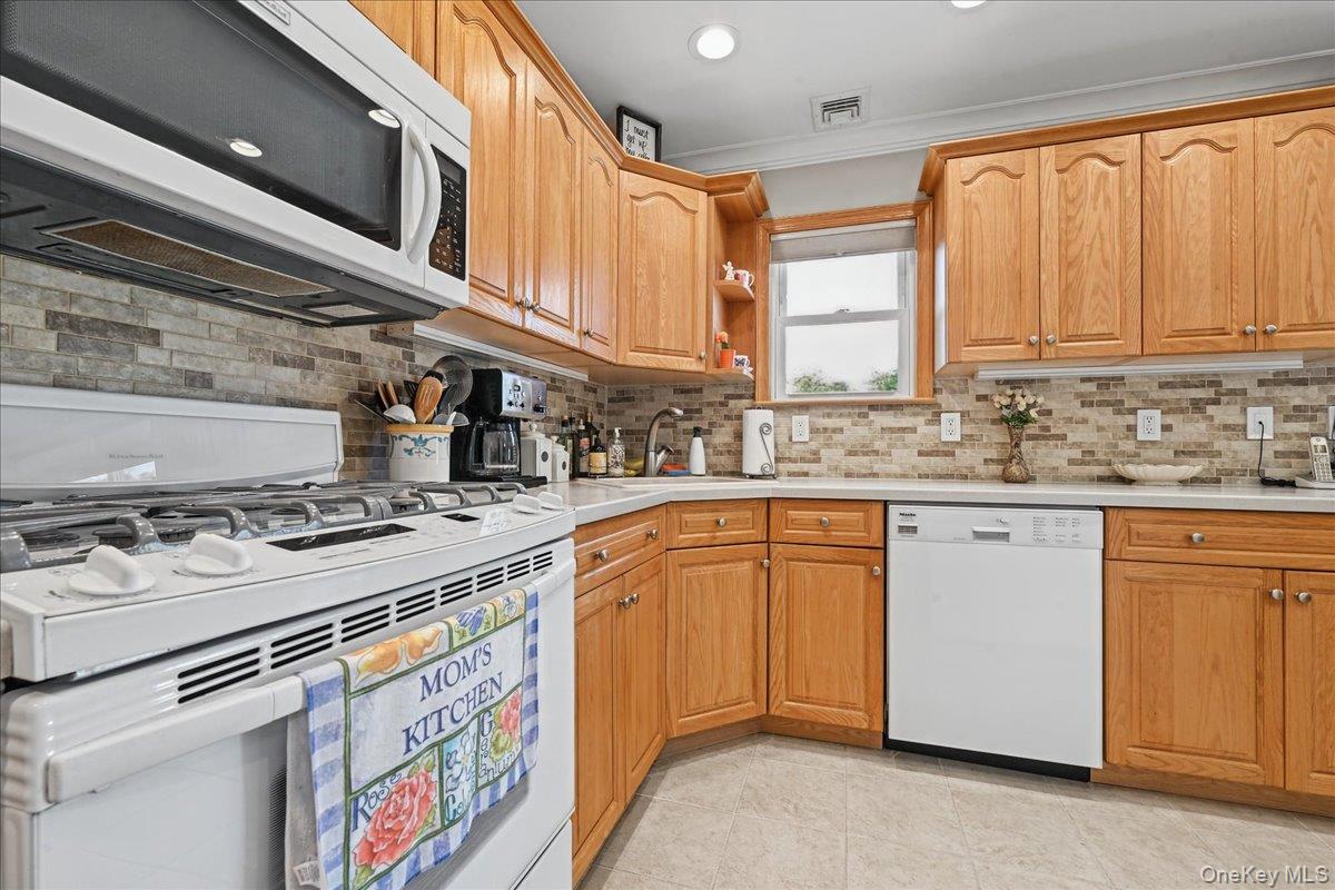 3350 Harold Street — photo 15