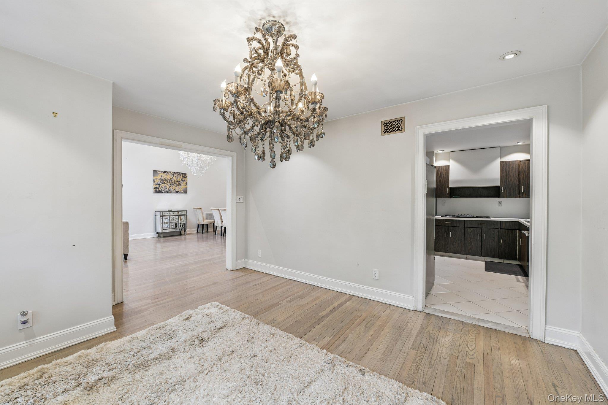 850 Oliver Street — photo 19