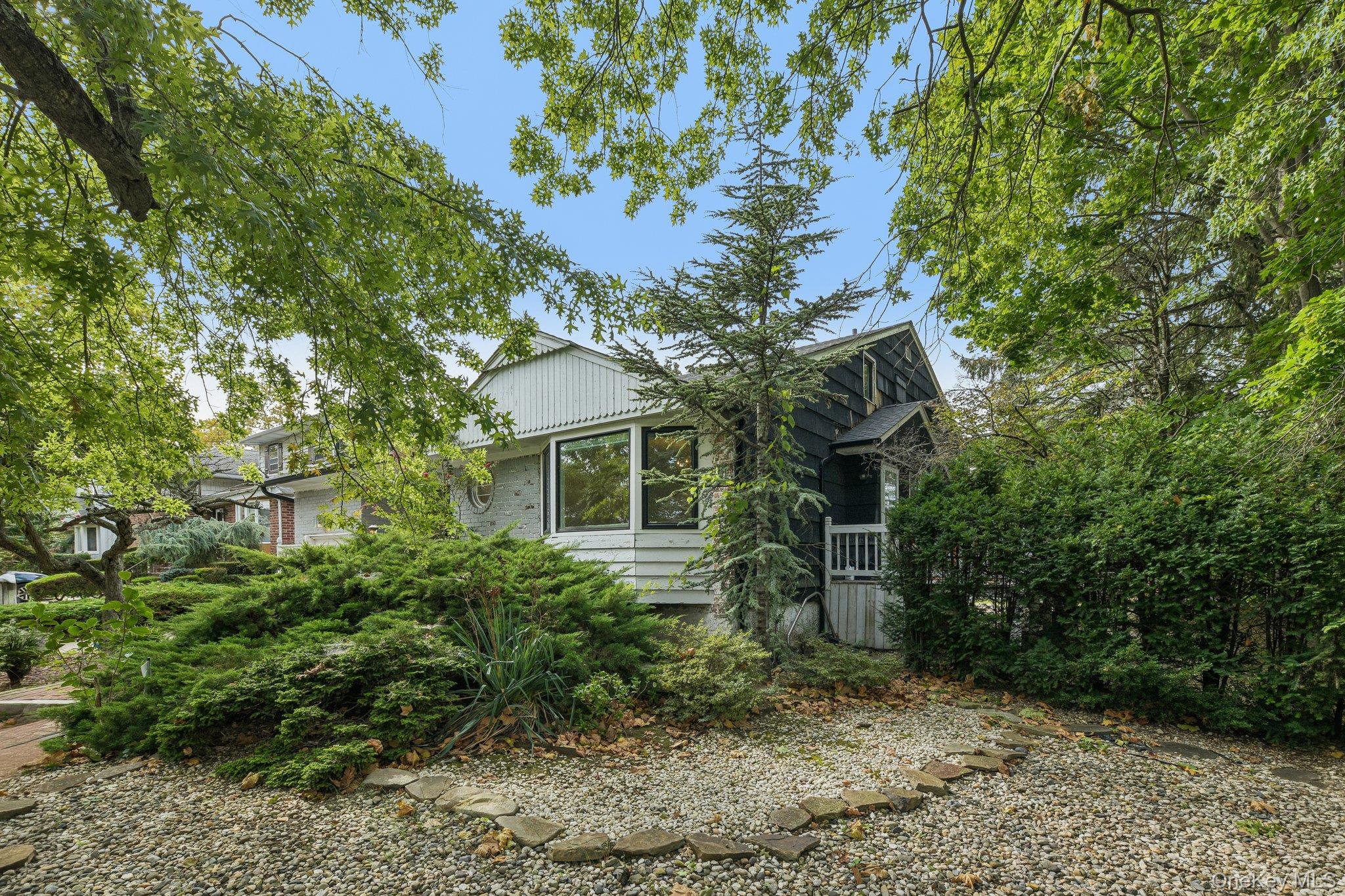 850 Oliver Street — photo 3