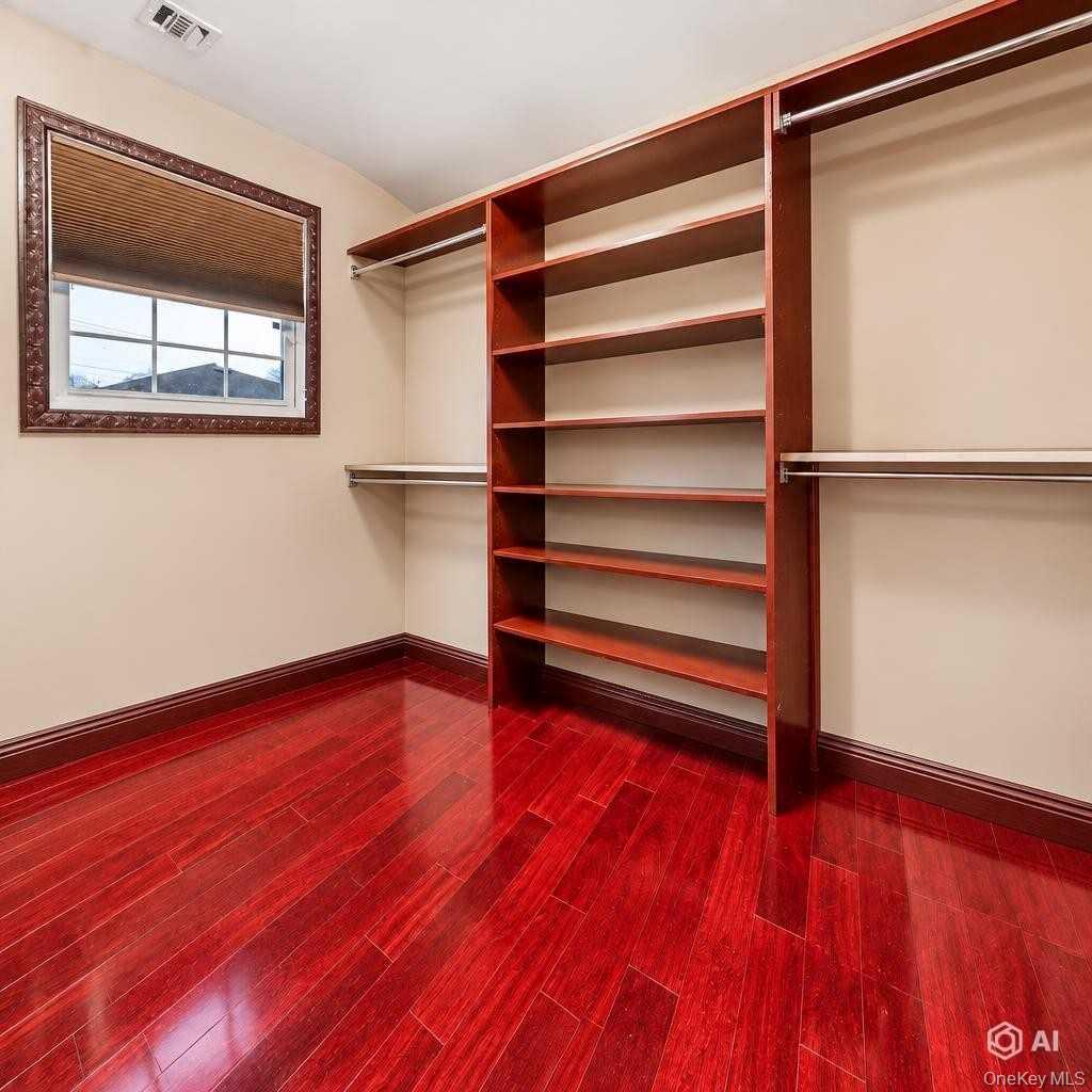 120 Waldo Street — photo 18