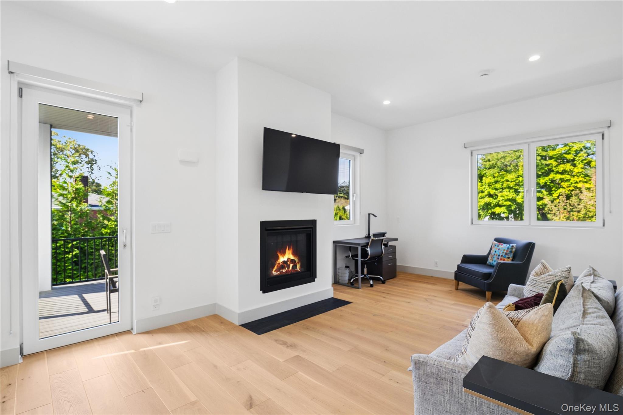 1001 Peconic Bay Boulevard — photo 30