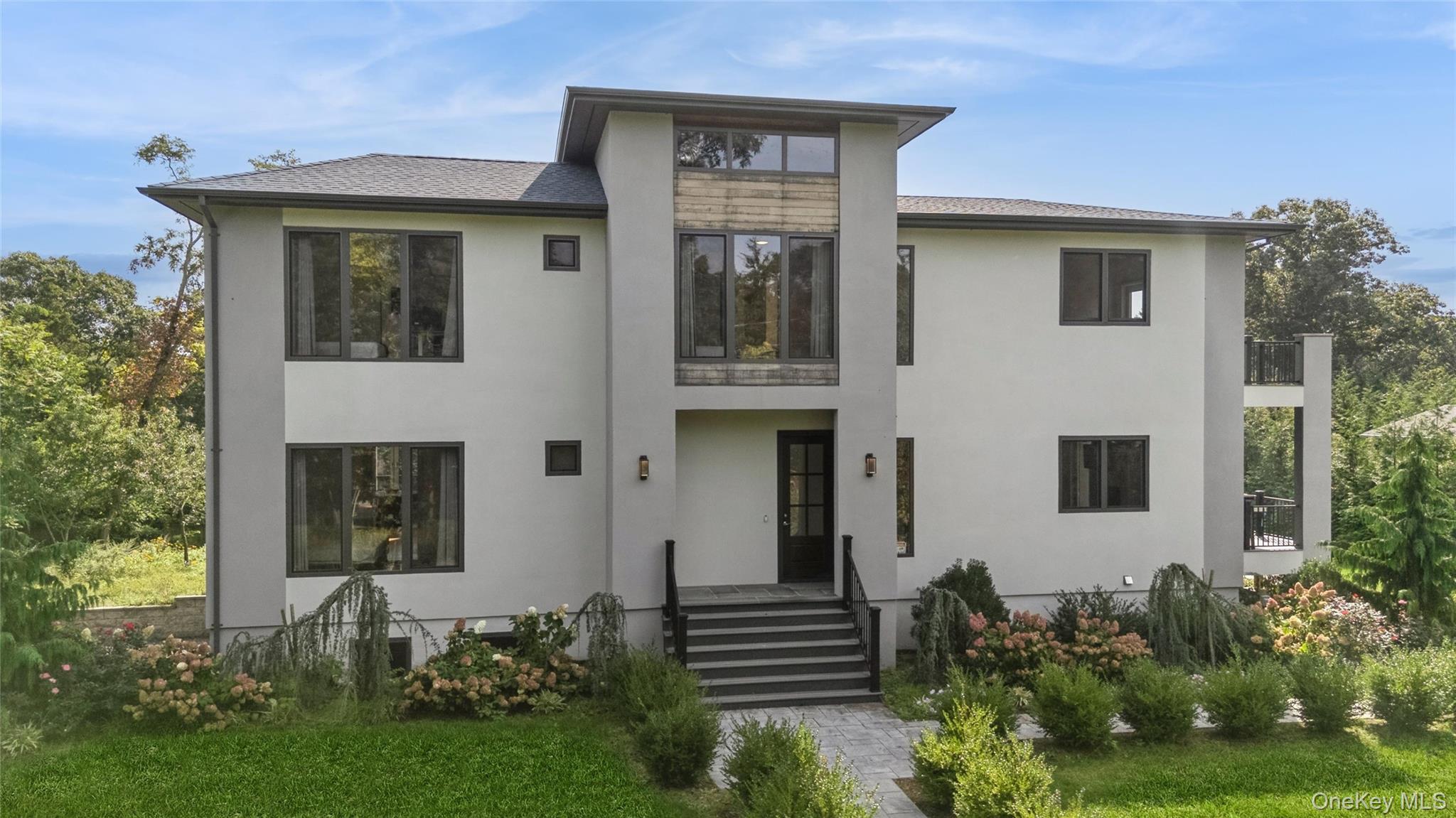 1001 Peconic Bay Boulevard, Jamesport
