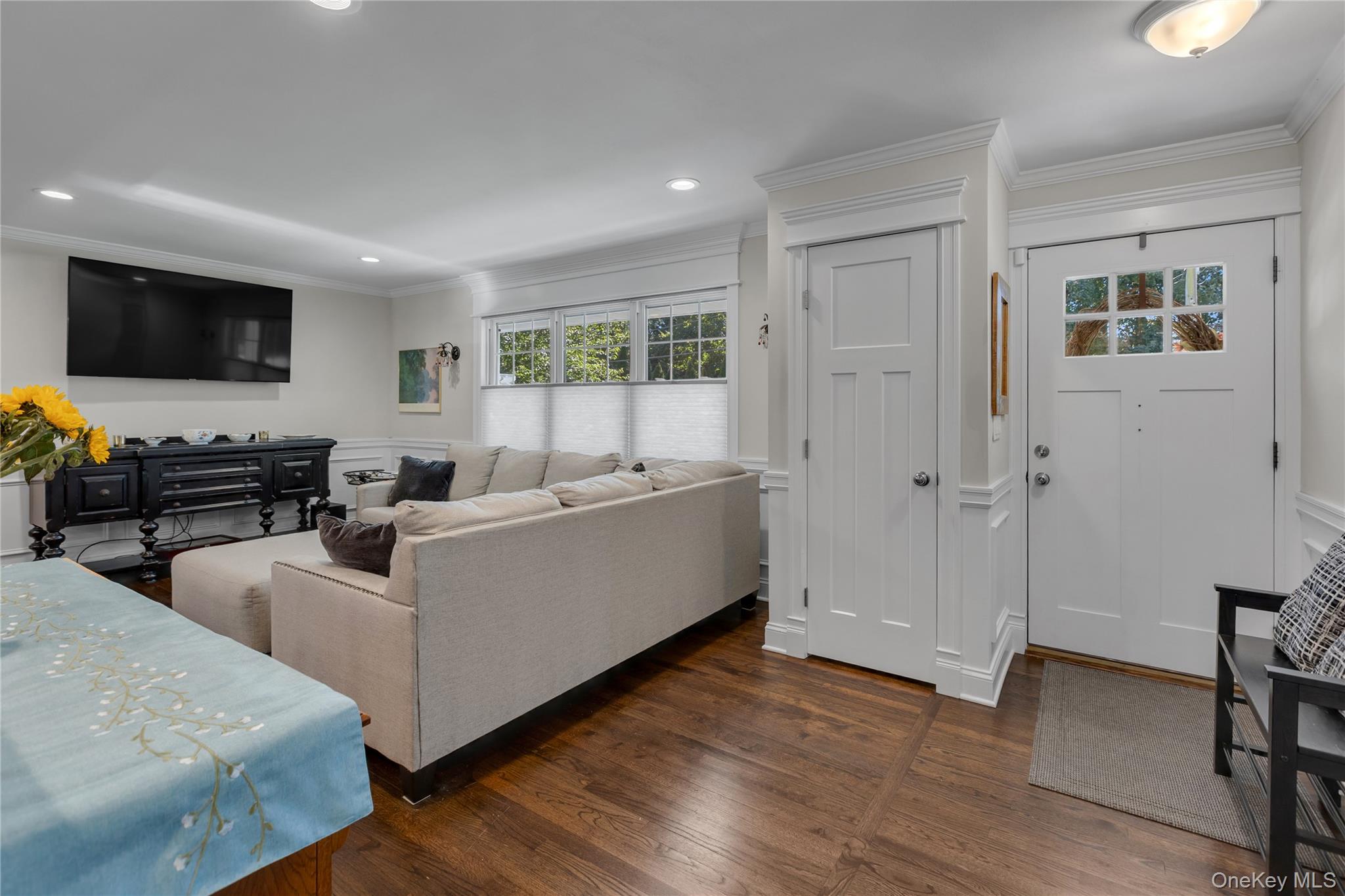 1 Gilmer Lane — photo 2