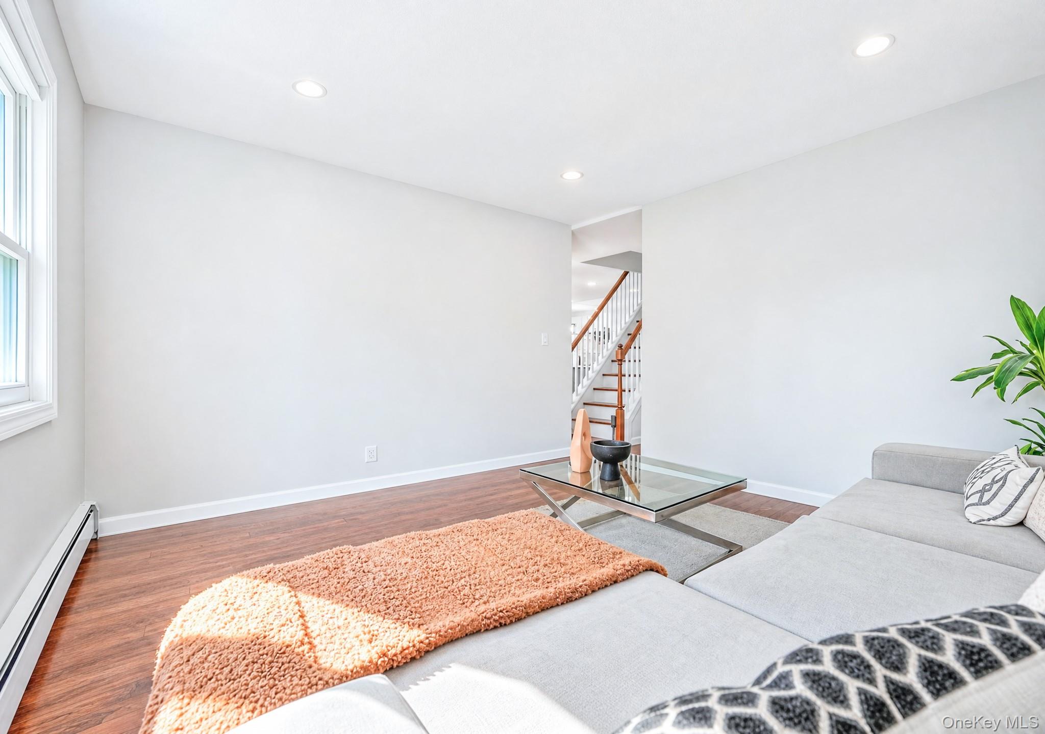 61 Cheshire Road — photo 8