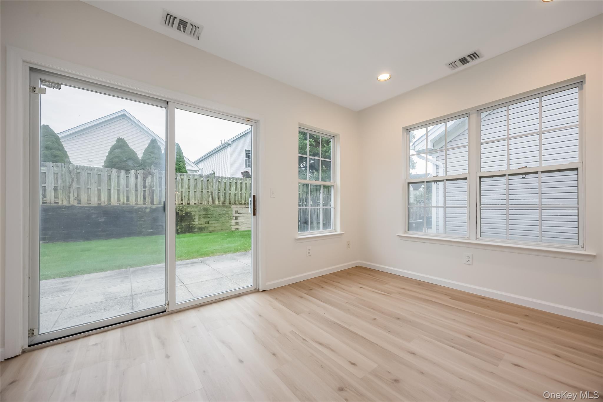14 Sophia Drive — photo 18
