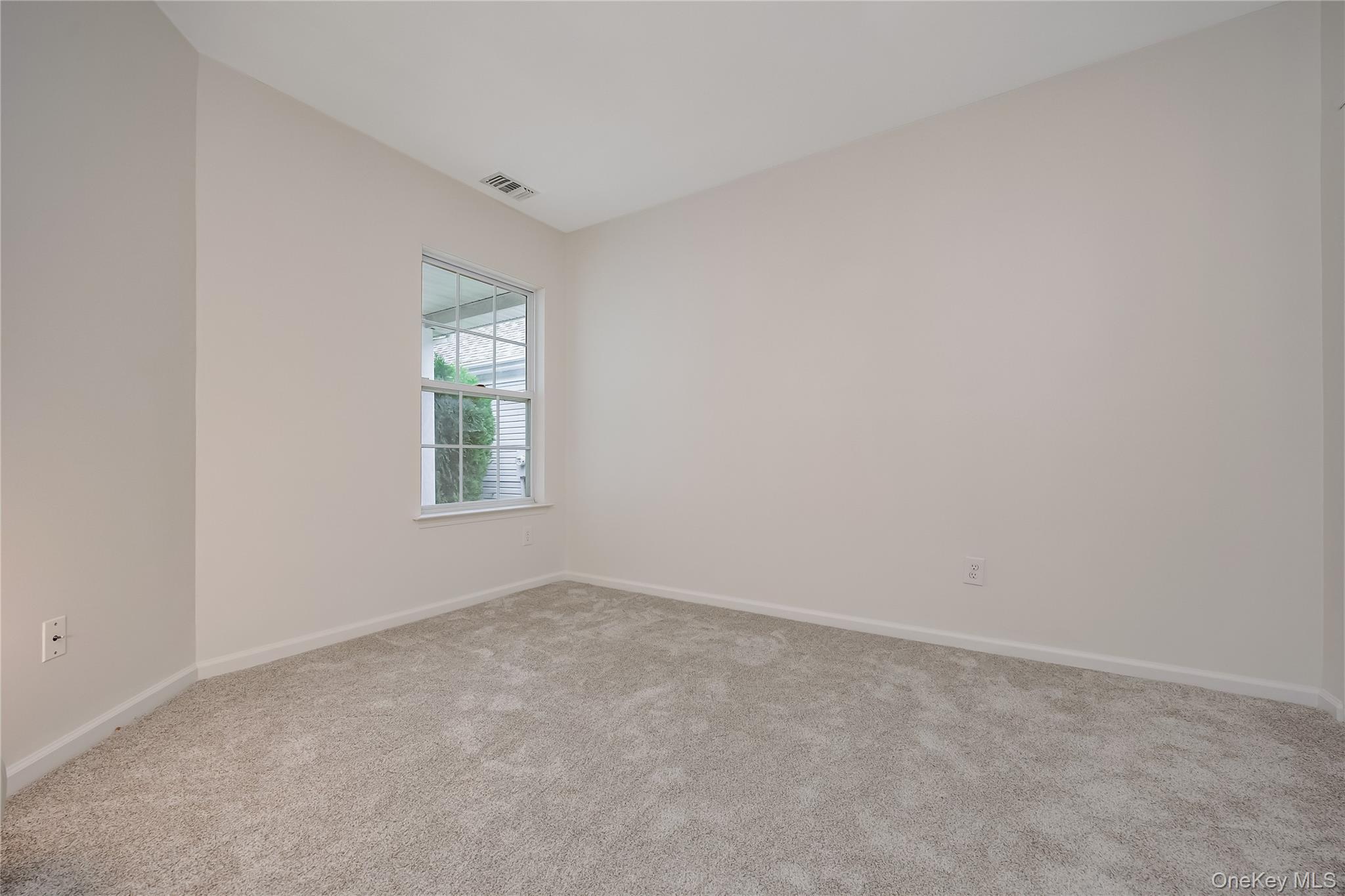 14 Sophia Drive — photo 8