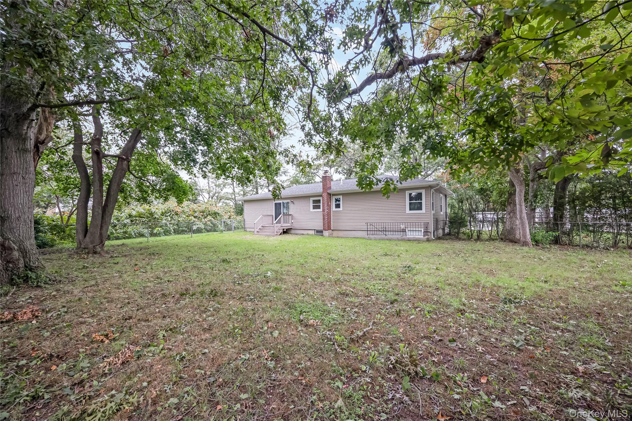 1182 3rd Avenue — photo 26