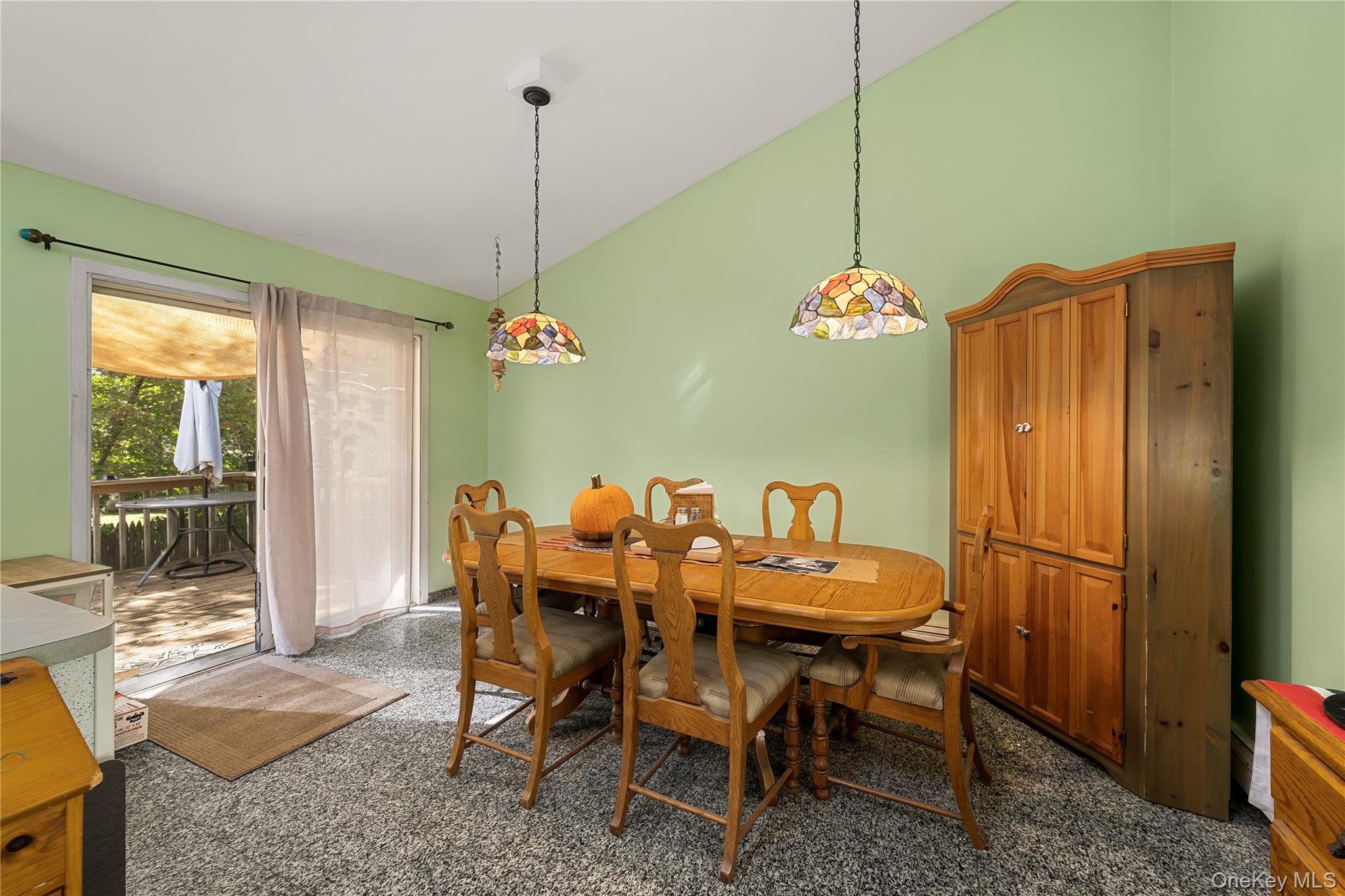 14 Mineola Street — photo 12
