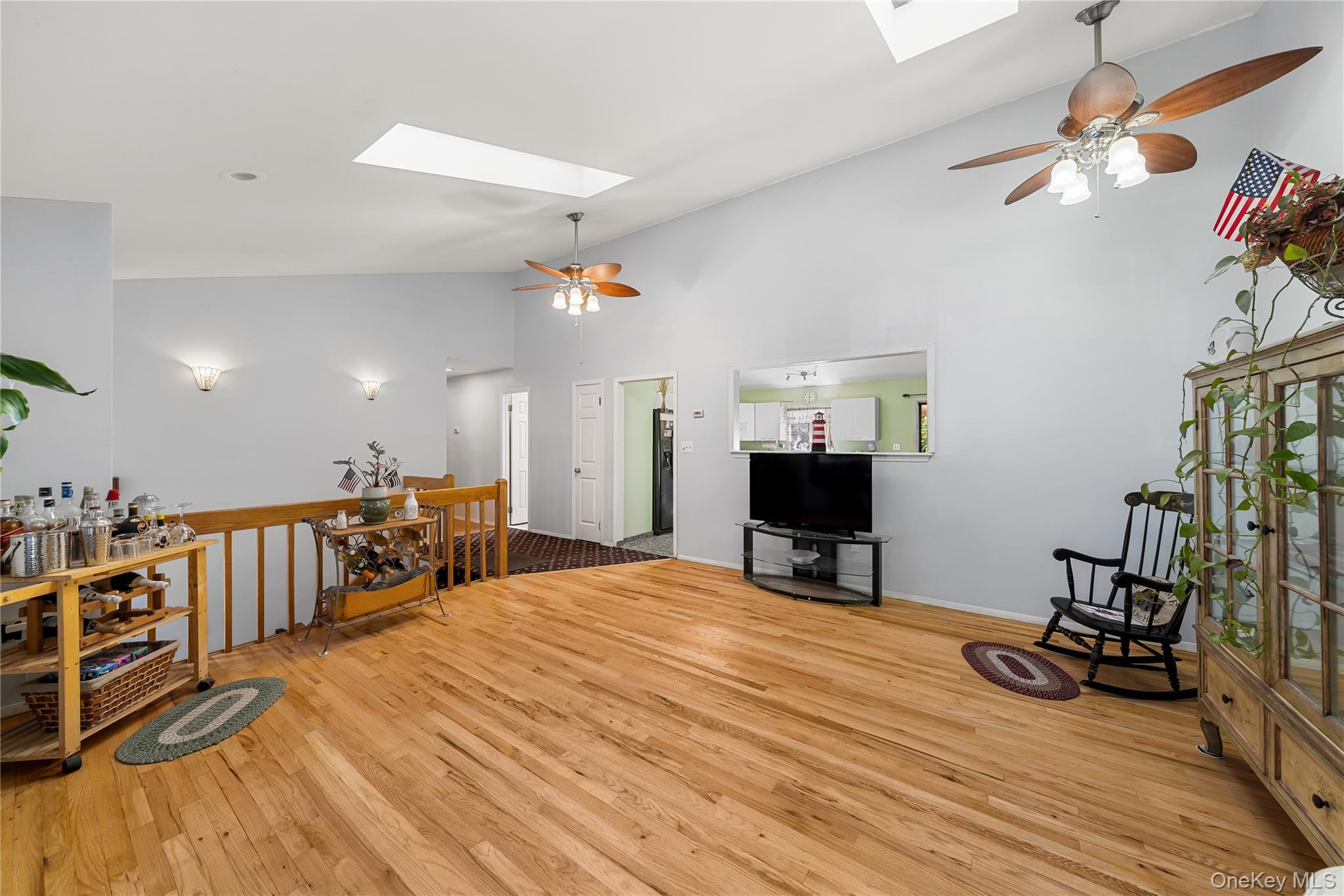 14 Mineola Street — photo 14