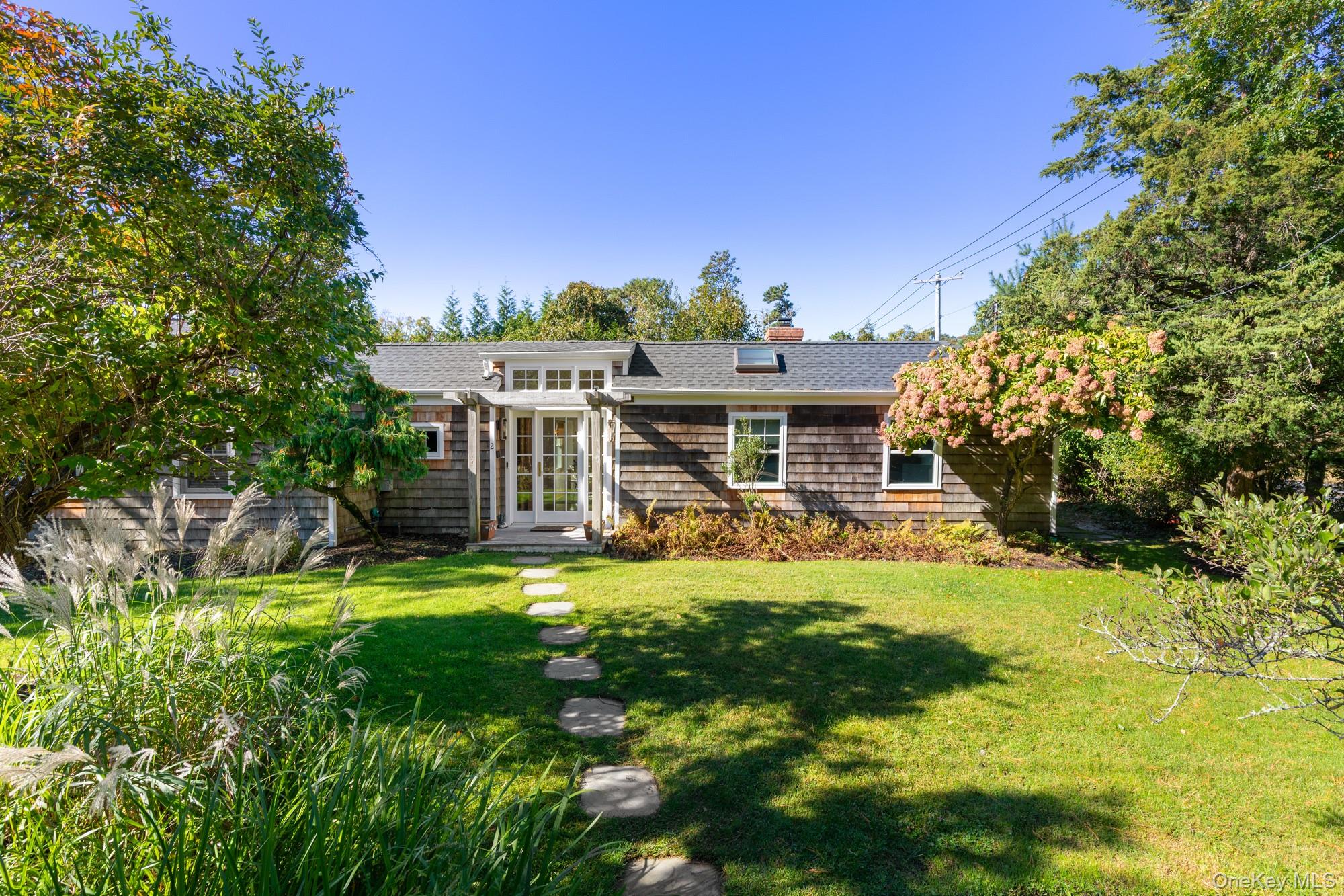 2 Gardiner Drive — photo 2