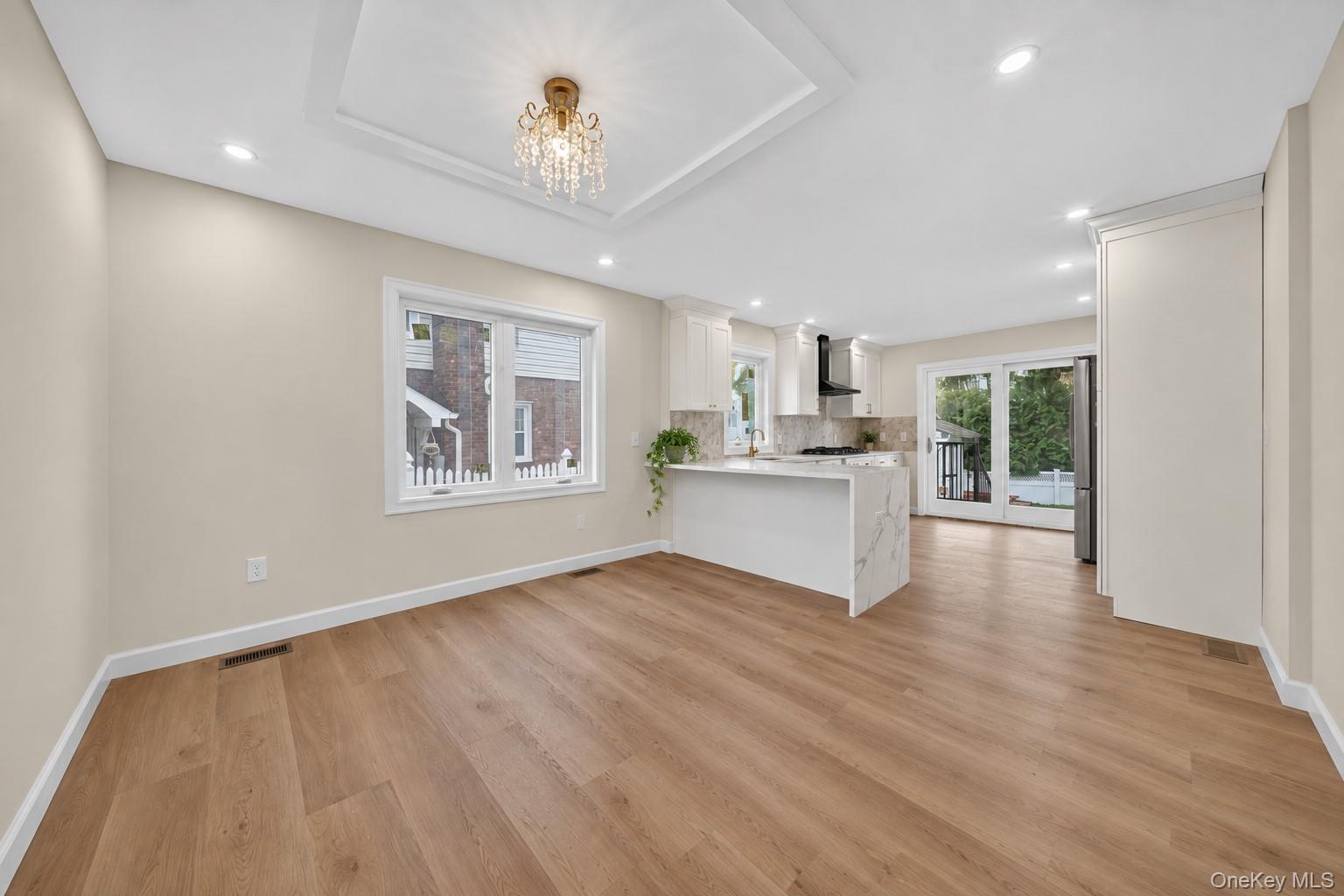 88 Dyckman Avenue — photo 8