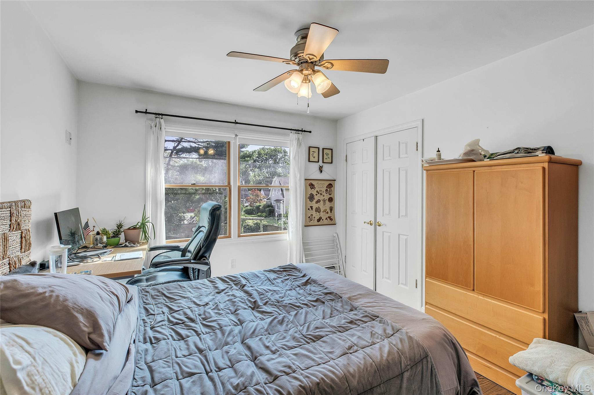 2084 Sherman Avenue — photo 19