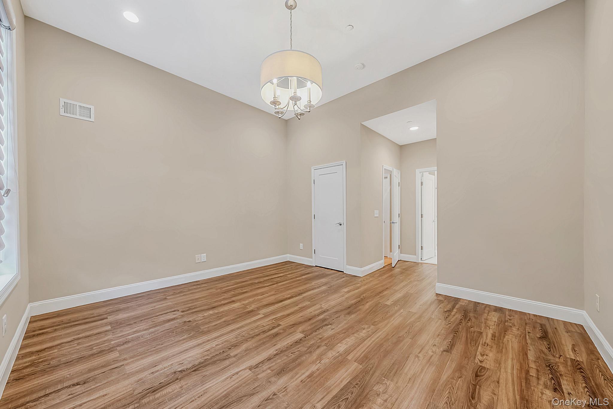 2305 Townhome Way — photo 12