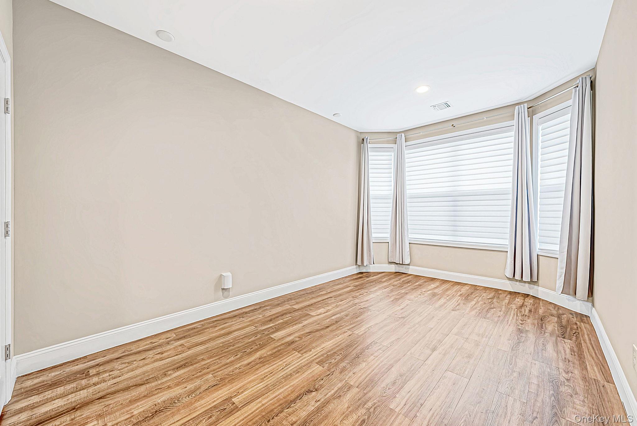 2305 Townhome Way — photo 18