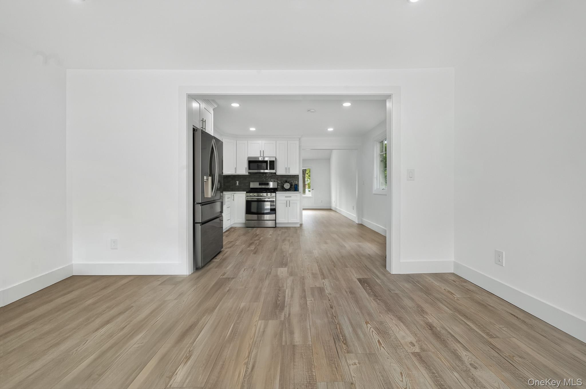 34 Pinelawn Avenue — photo 15