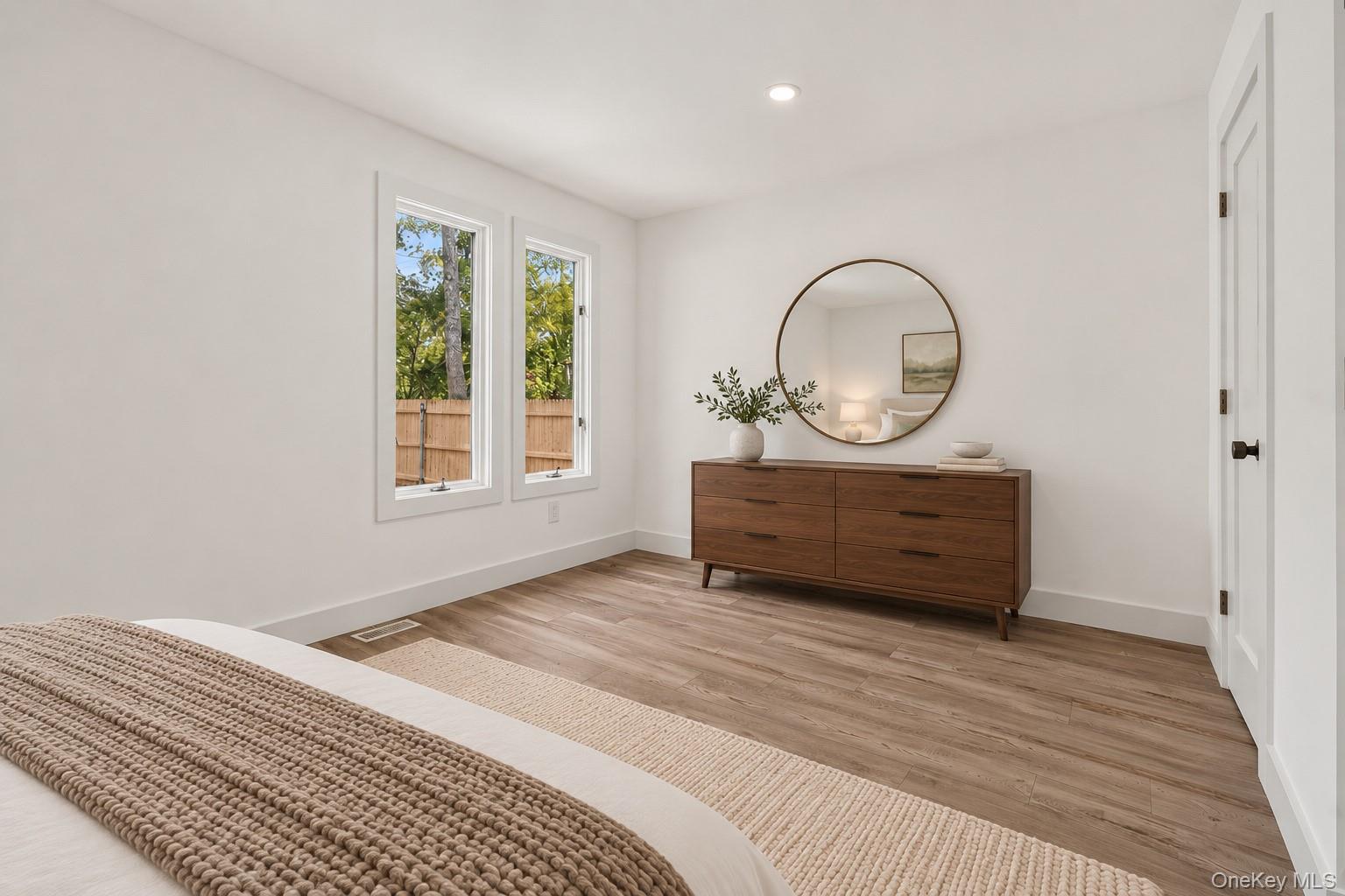 34 Pinelawn Avenue — photo 28