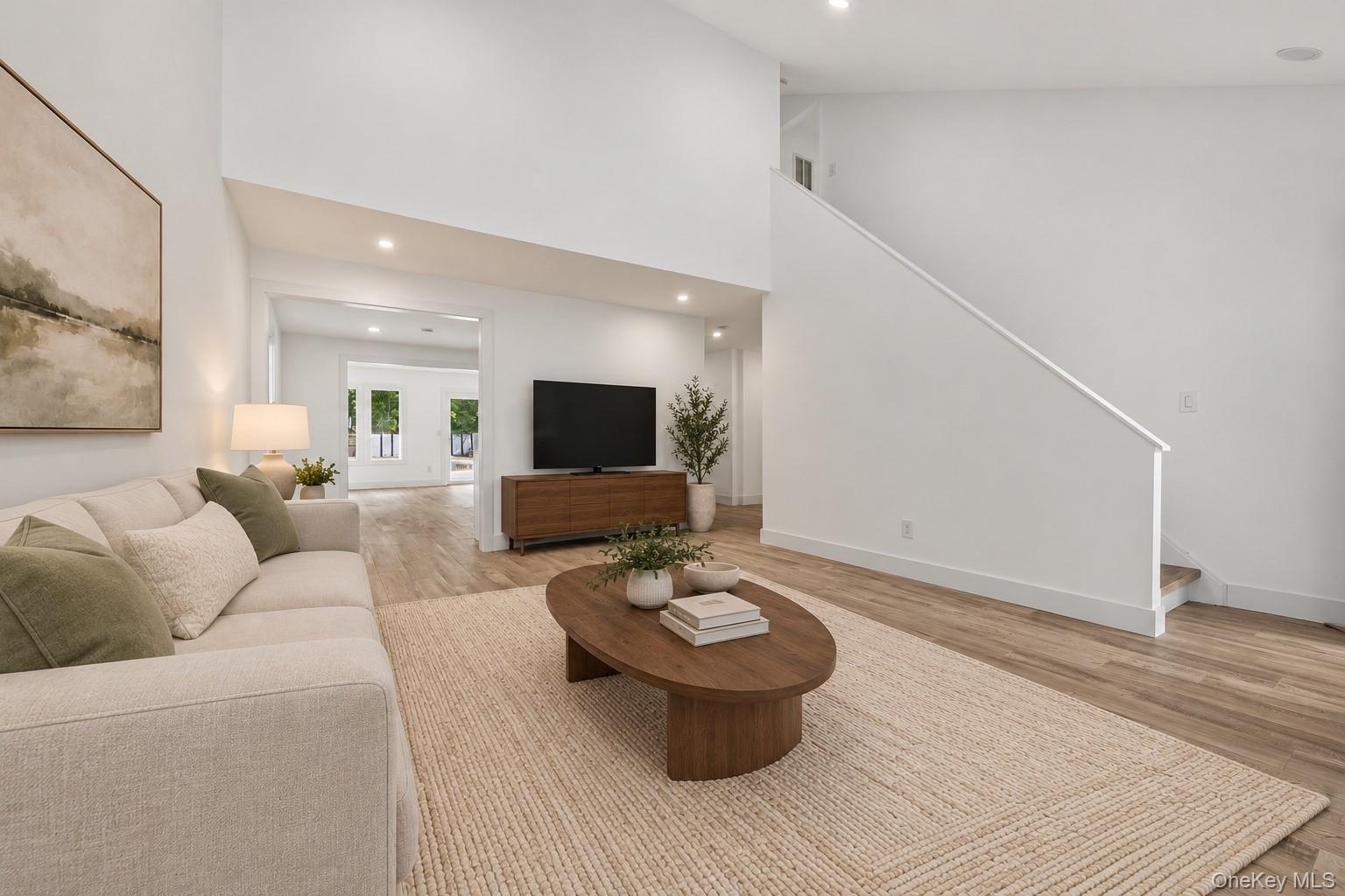 34 Pinelawn Avenue — photo 10