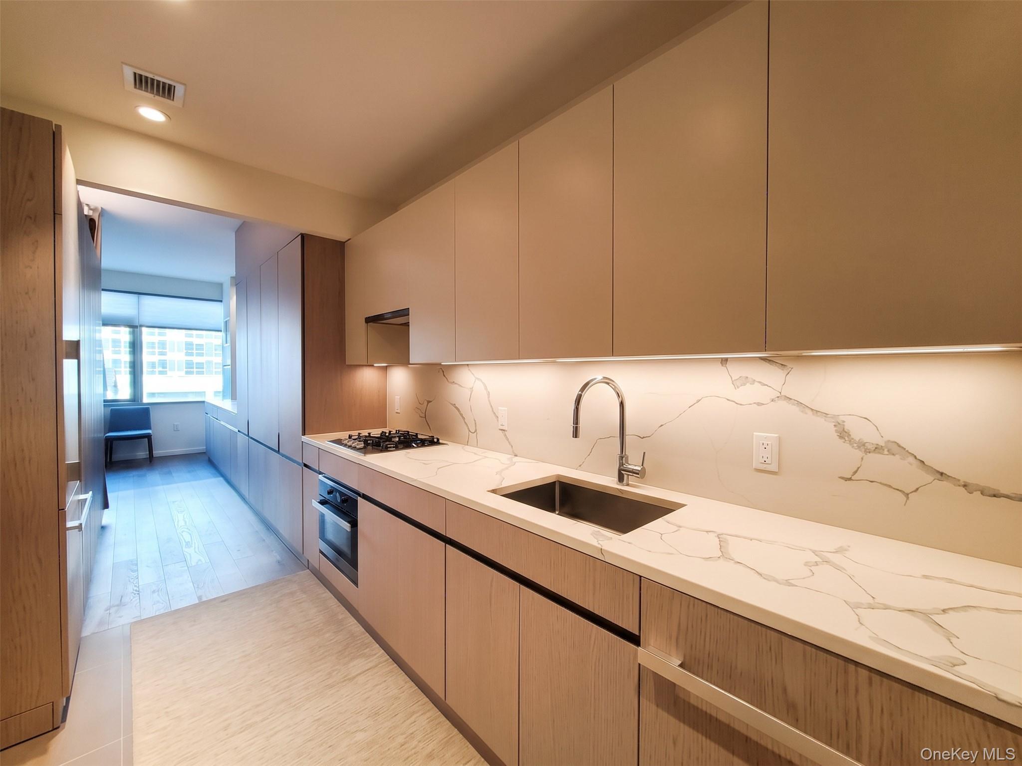 13327 39th Avenue #6D — photo 2