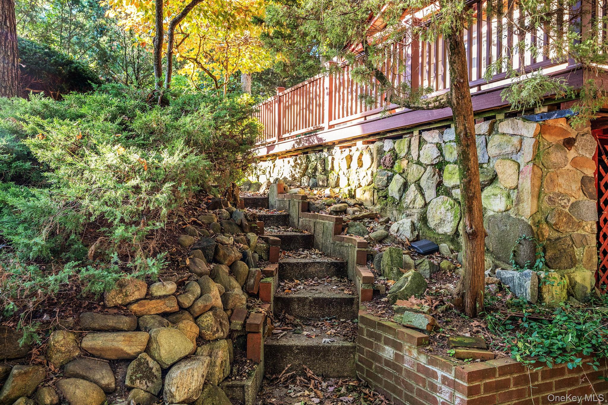 5 Everest Court — photo 4