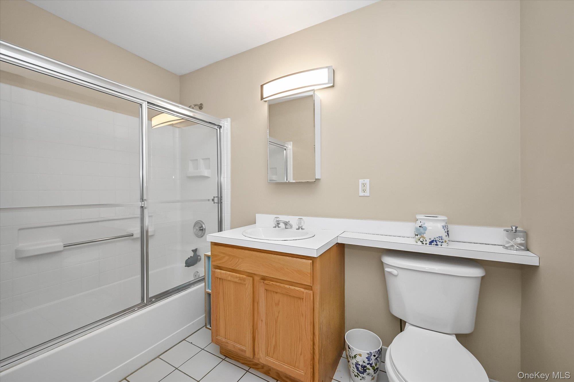 1067 Savoy Drive — photo 16