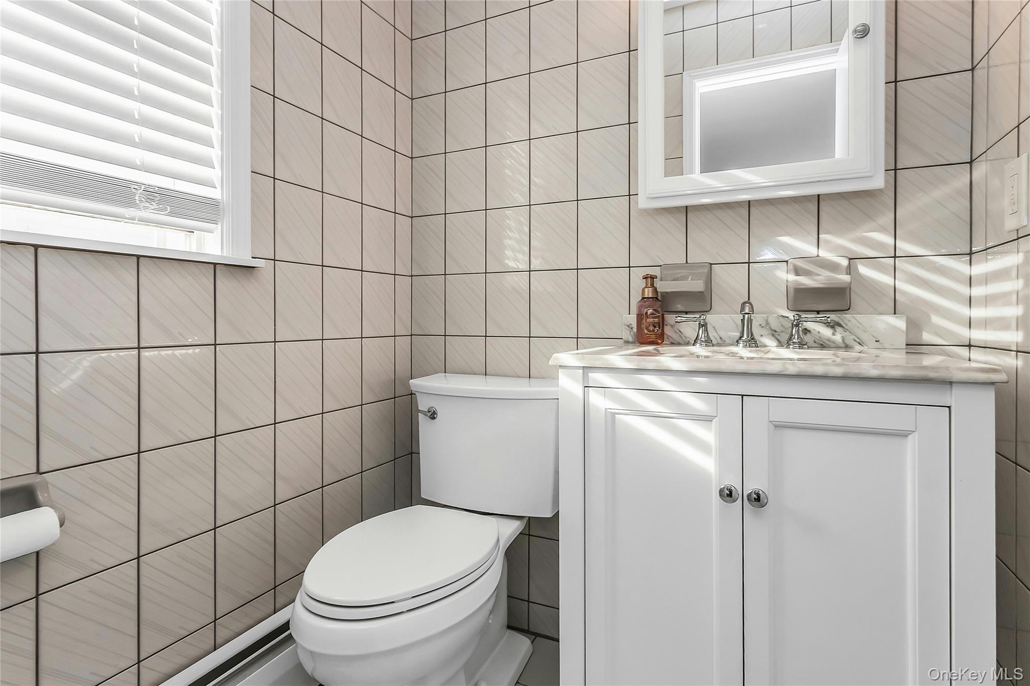 15 Riverside Avenue — photo 14