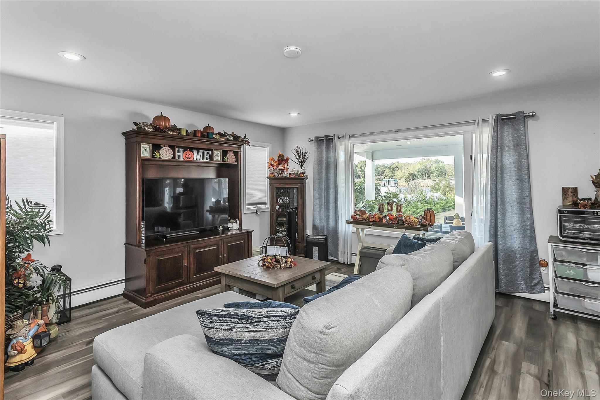 15 Riverside Avenue — photo 20