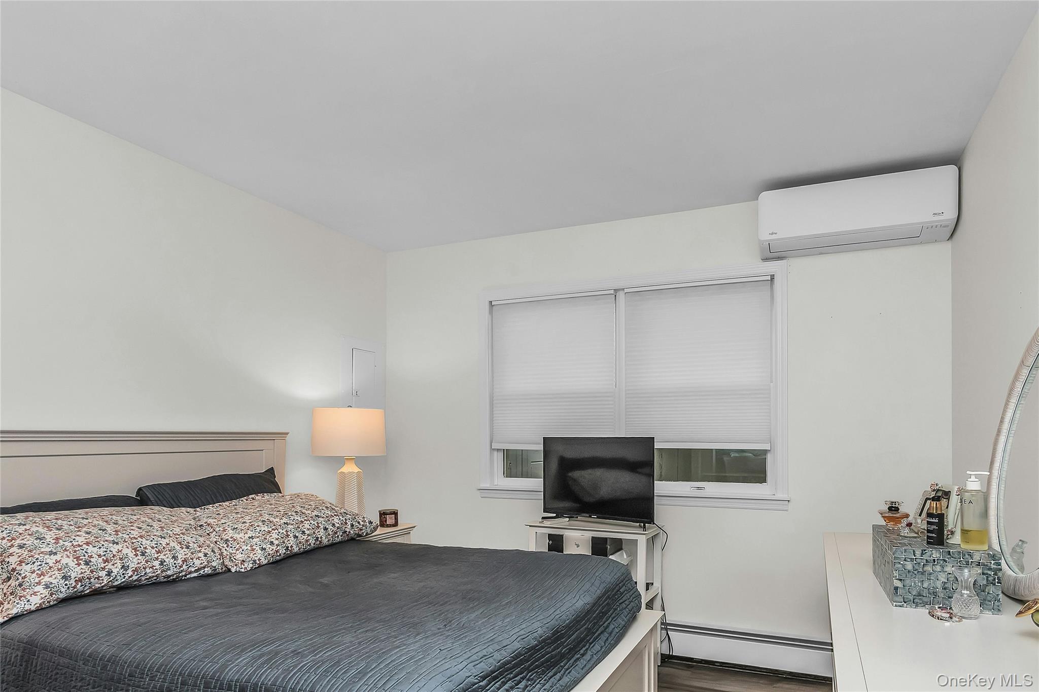 15 Riverside Avenue — photo 24