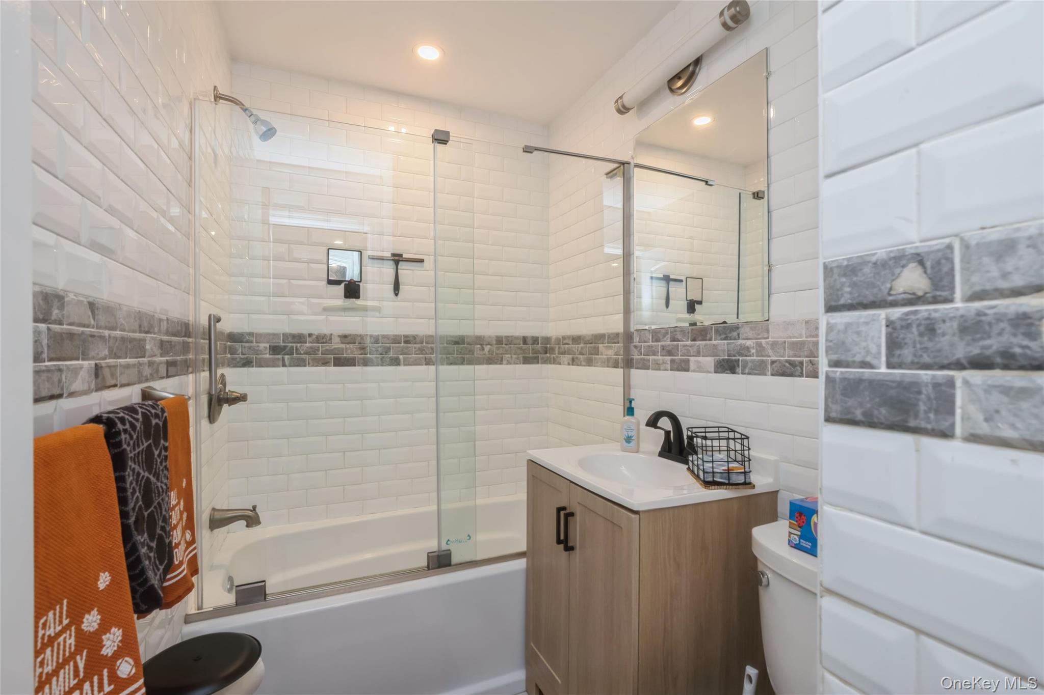 18 Juniper Place — photo 12
