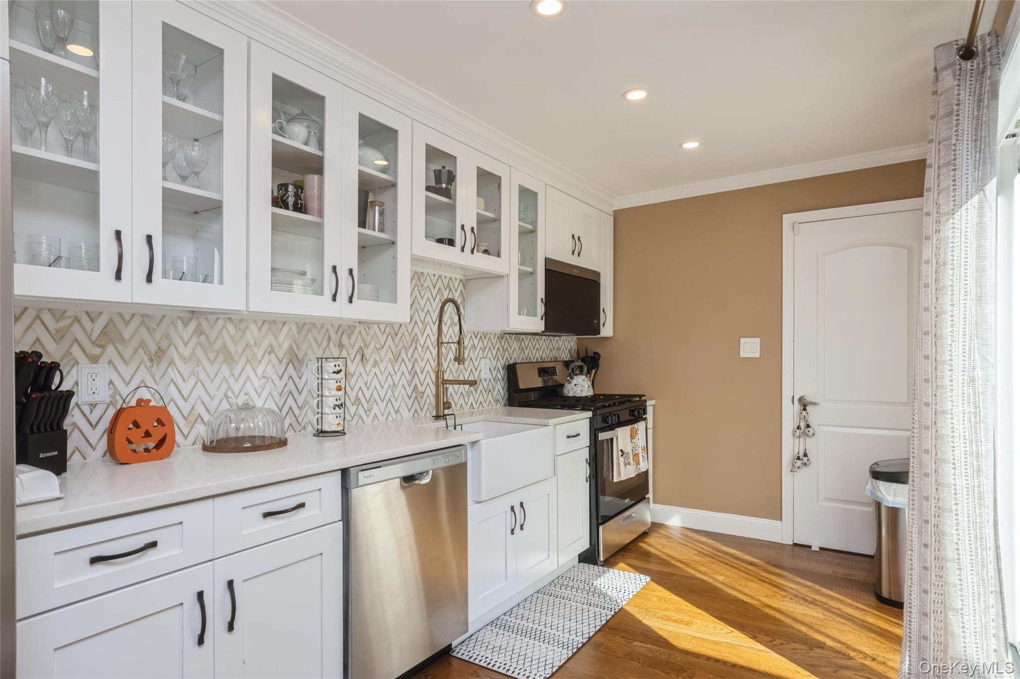 18 Juniper Place — photo 14