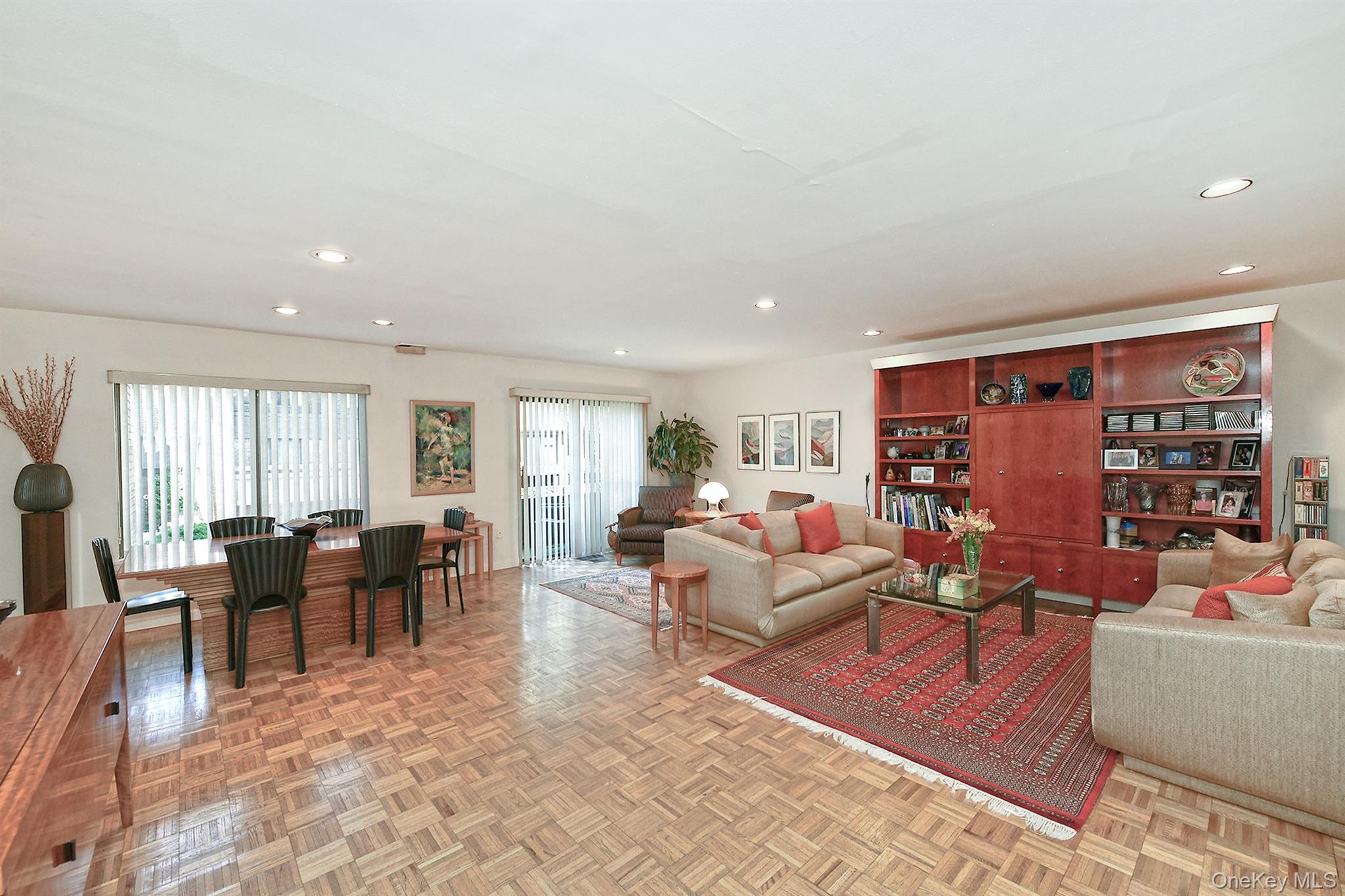 19 Frost Pond Drive — photo 6
