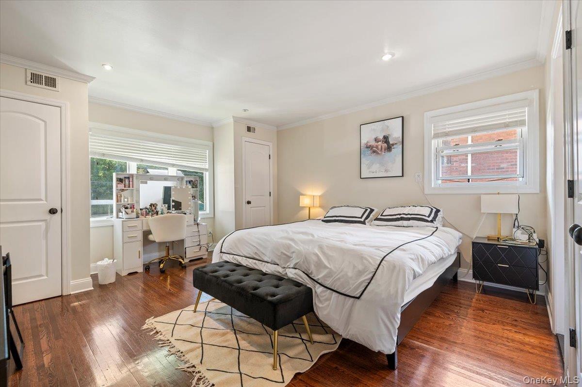 636 Diane Place — photo 10