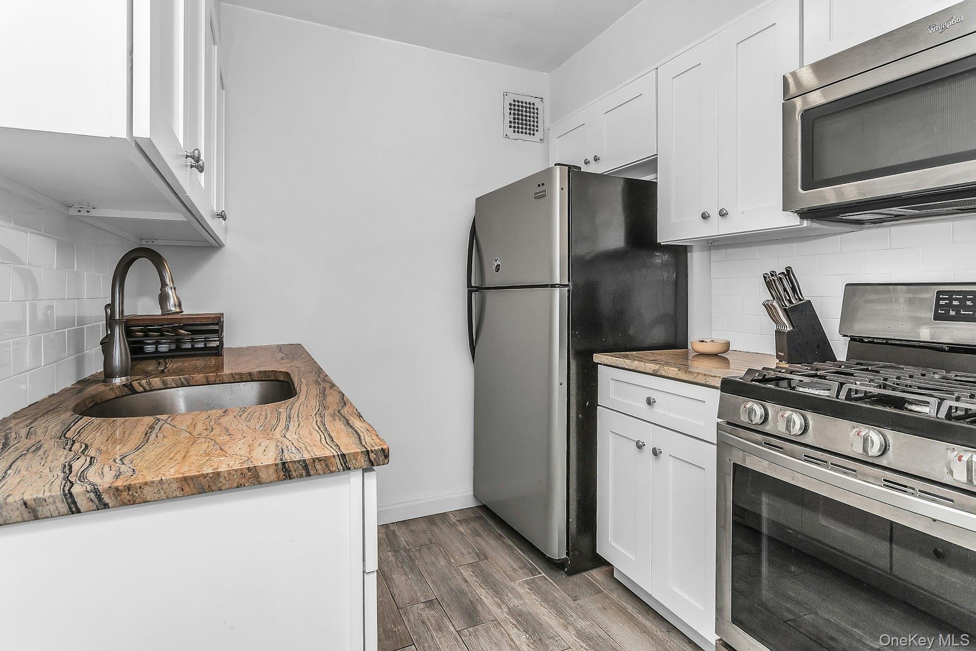 840 Shore Road #3 E — photo 9